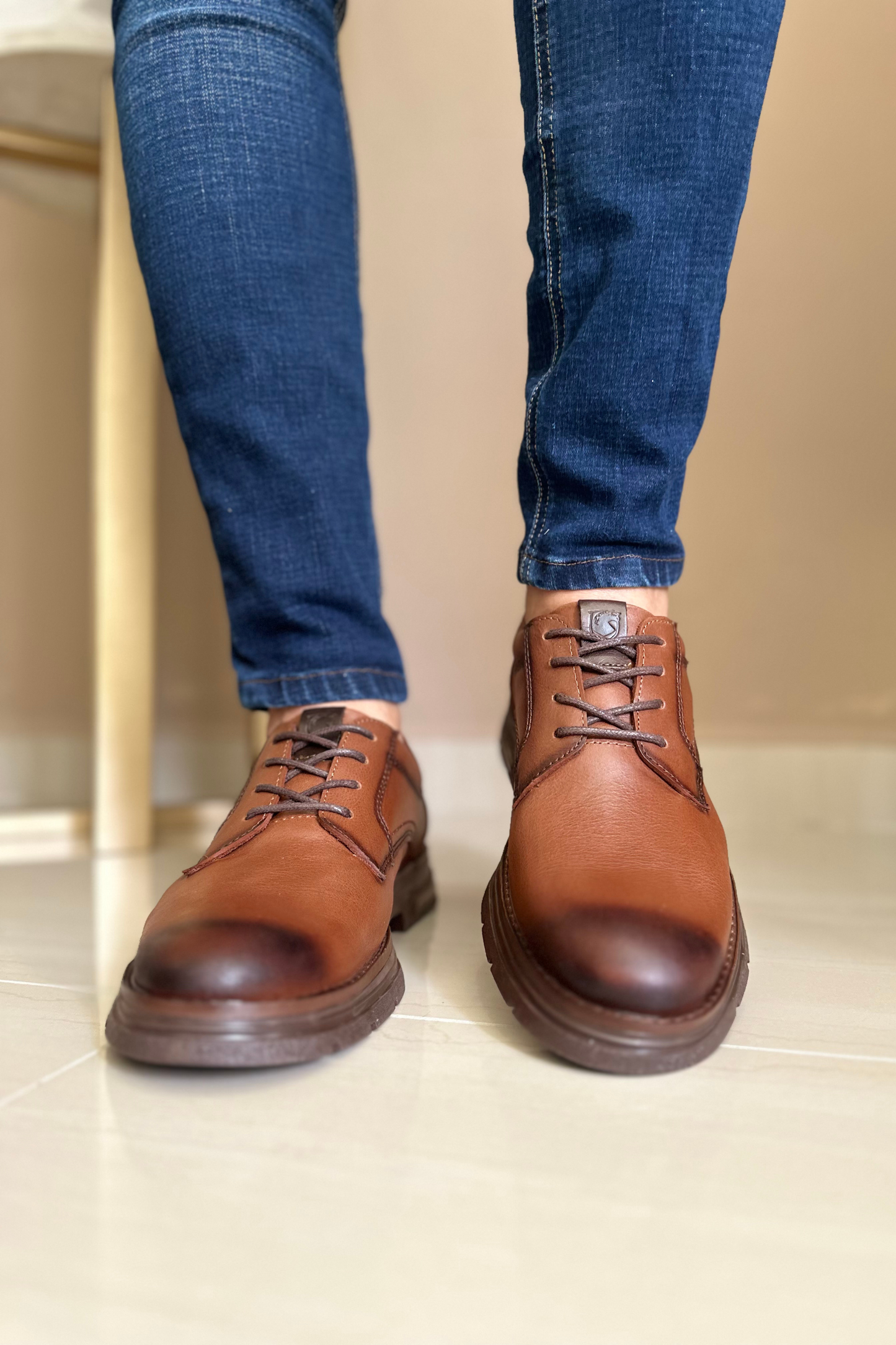 CASUALES HAMPTON - EN CUERO - PARA HOMBRE - REF: CLK 2095