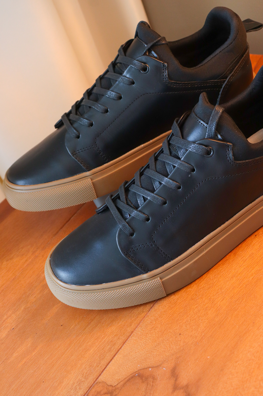 SNEAKERS JETT - PARA HOMBRE - CUERO