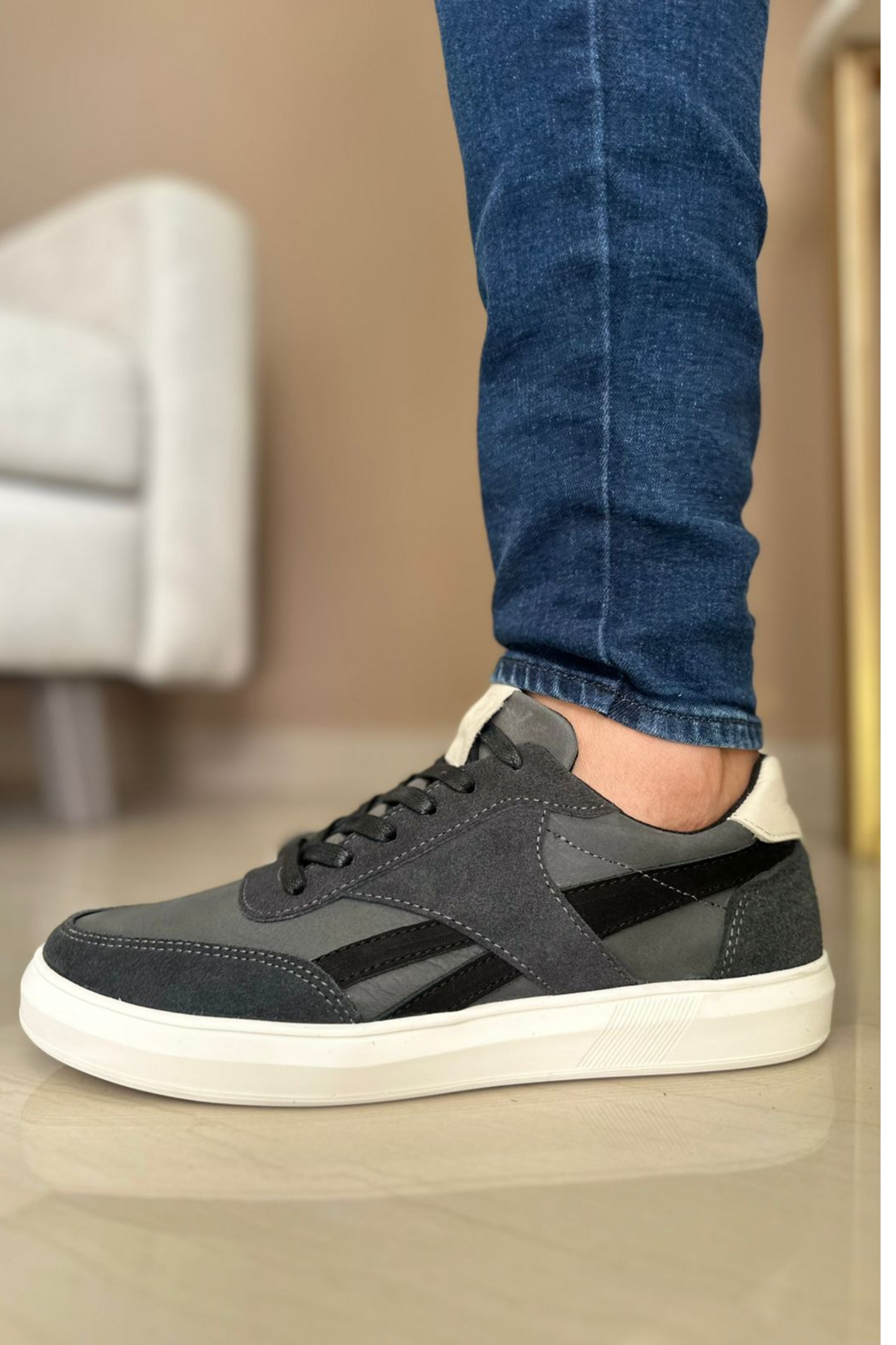 SNEAKER BUDGET - EN CUERO - PARA HOMBRE