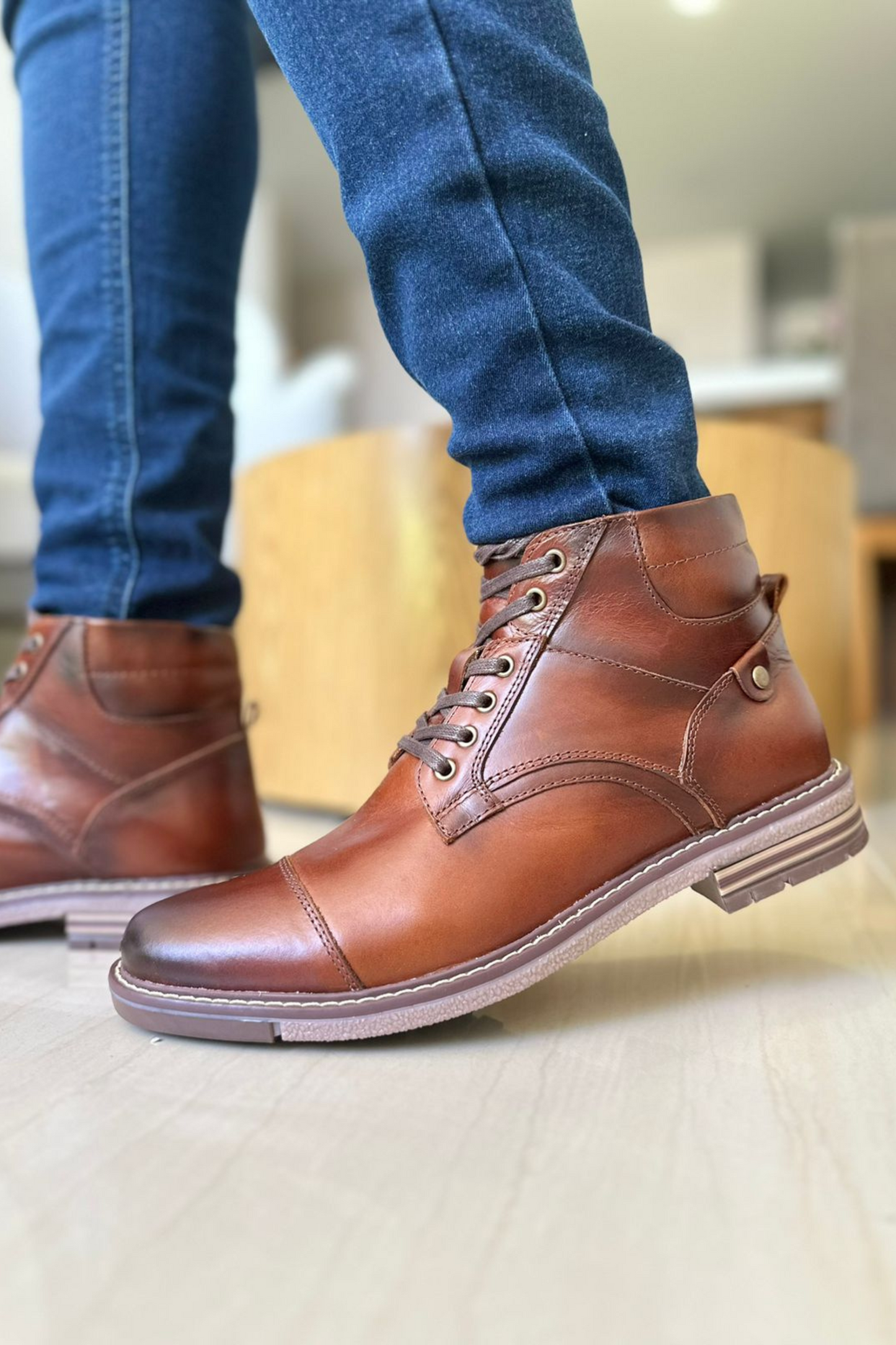 BOTAS COLT - EN CUERO - PARA HOMBRE