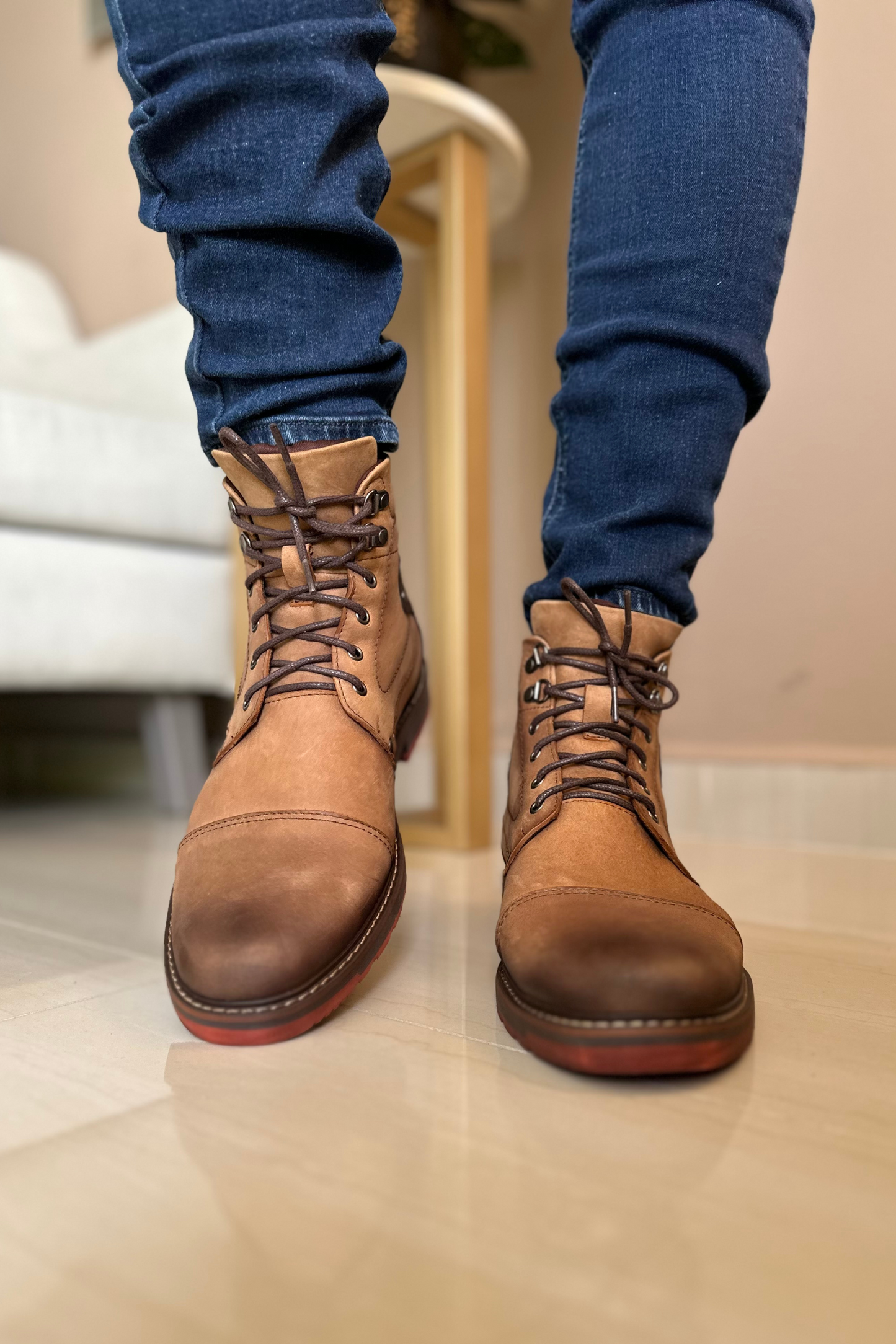 BOTAS TAXES - EN CUERO - PARA HOMBRE - REF: VILLETA MIEL