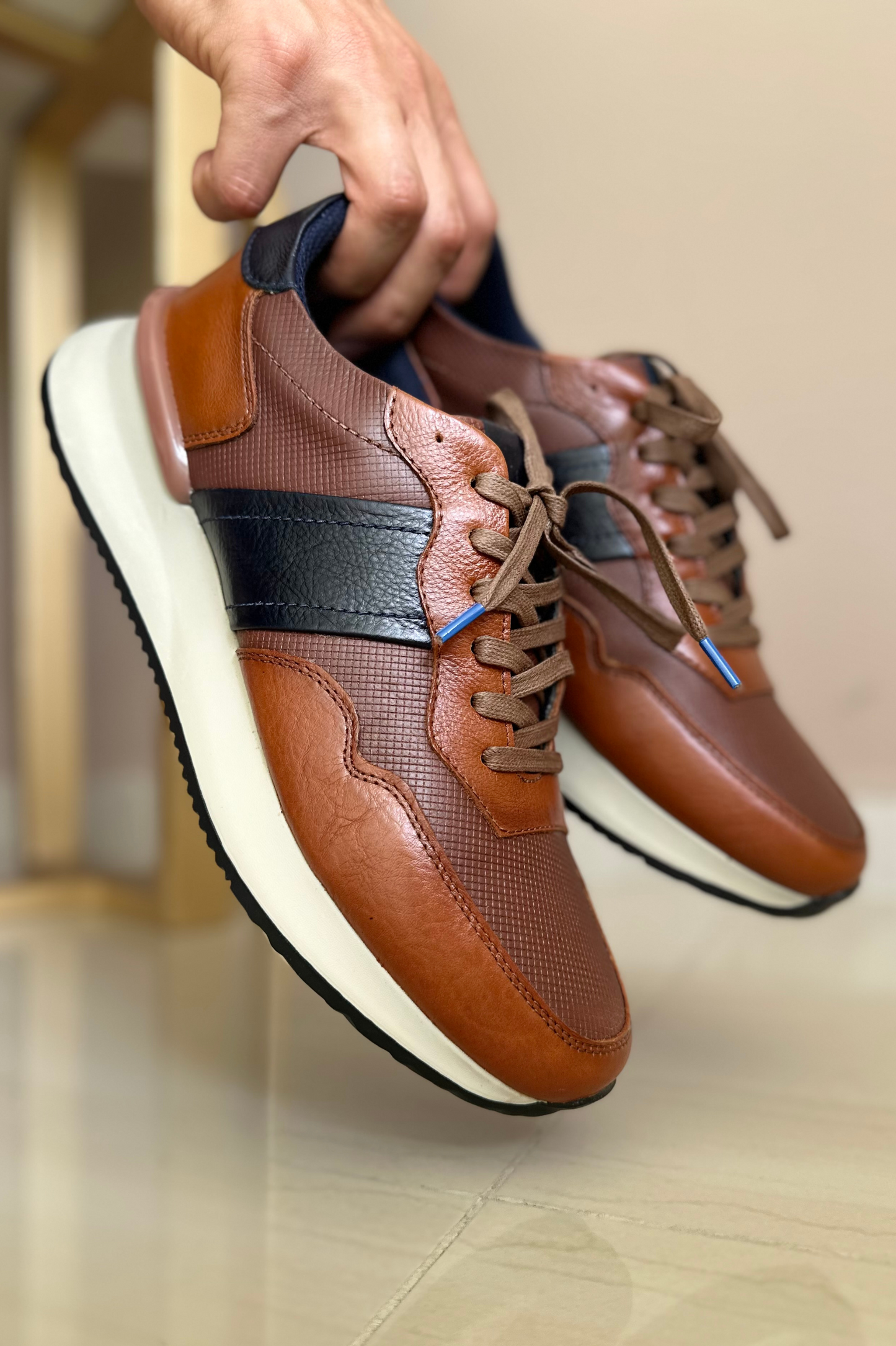 SNEAKER STREET - EN CUERO - PARA HOMBRE - REF: ADO 6416
