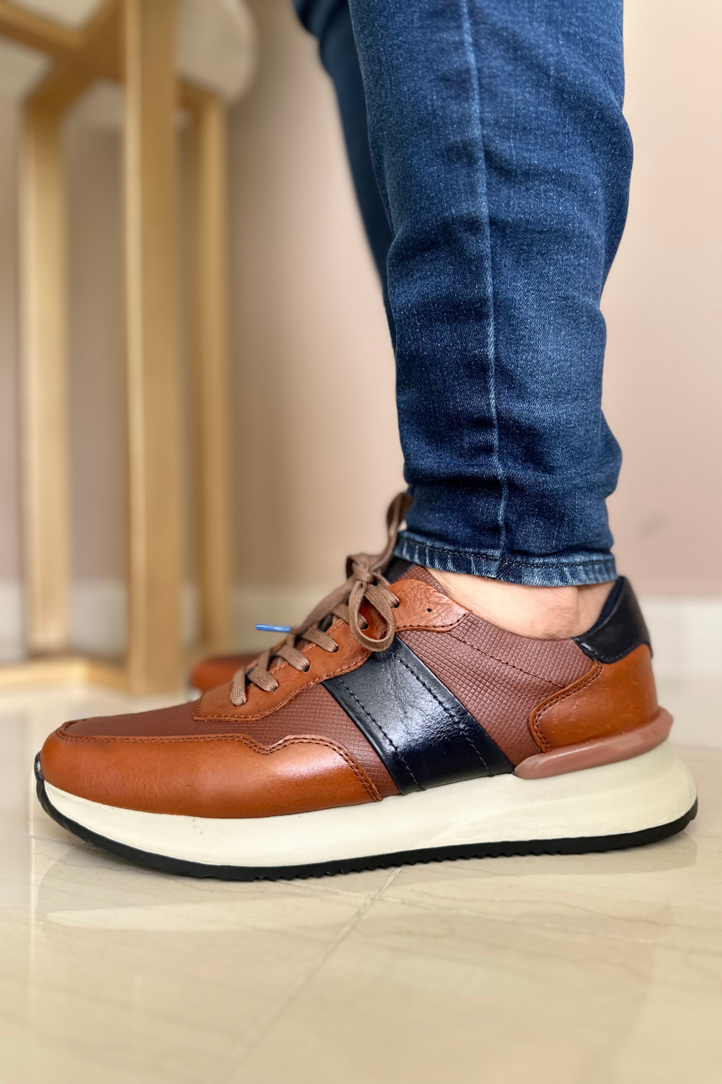 SNEAKER STREET - EN CUERO - PARA HOMBRE - REF: ADO 6416