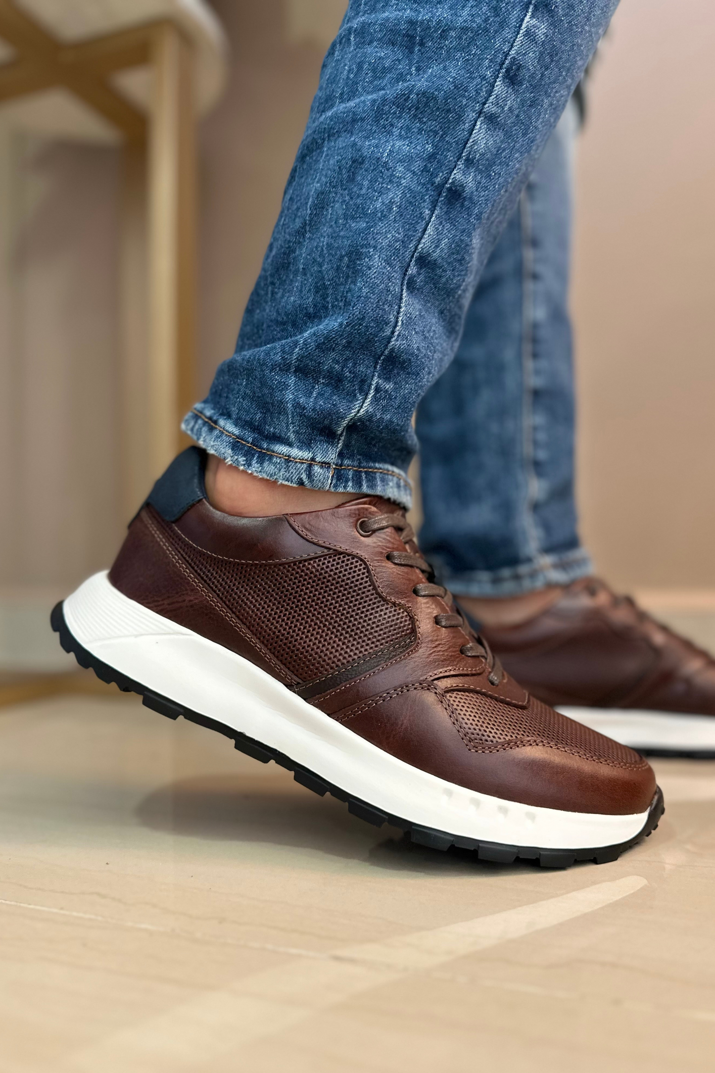 SNEAKER POLTER - EN CUERO - PARA HOMBRE - REF: 3211