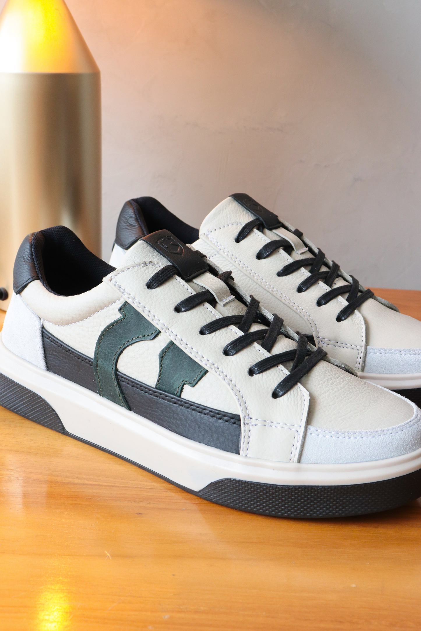 SNEAKER ORIONI - EN CUERO - PARA HOMBRE - REF: CLK 2143