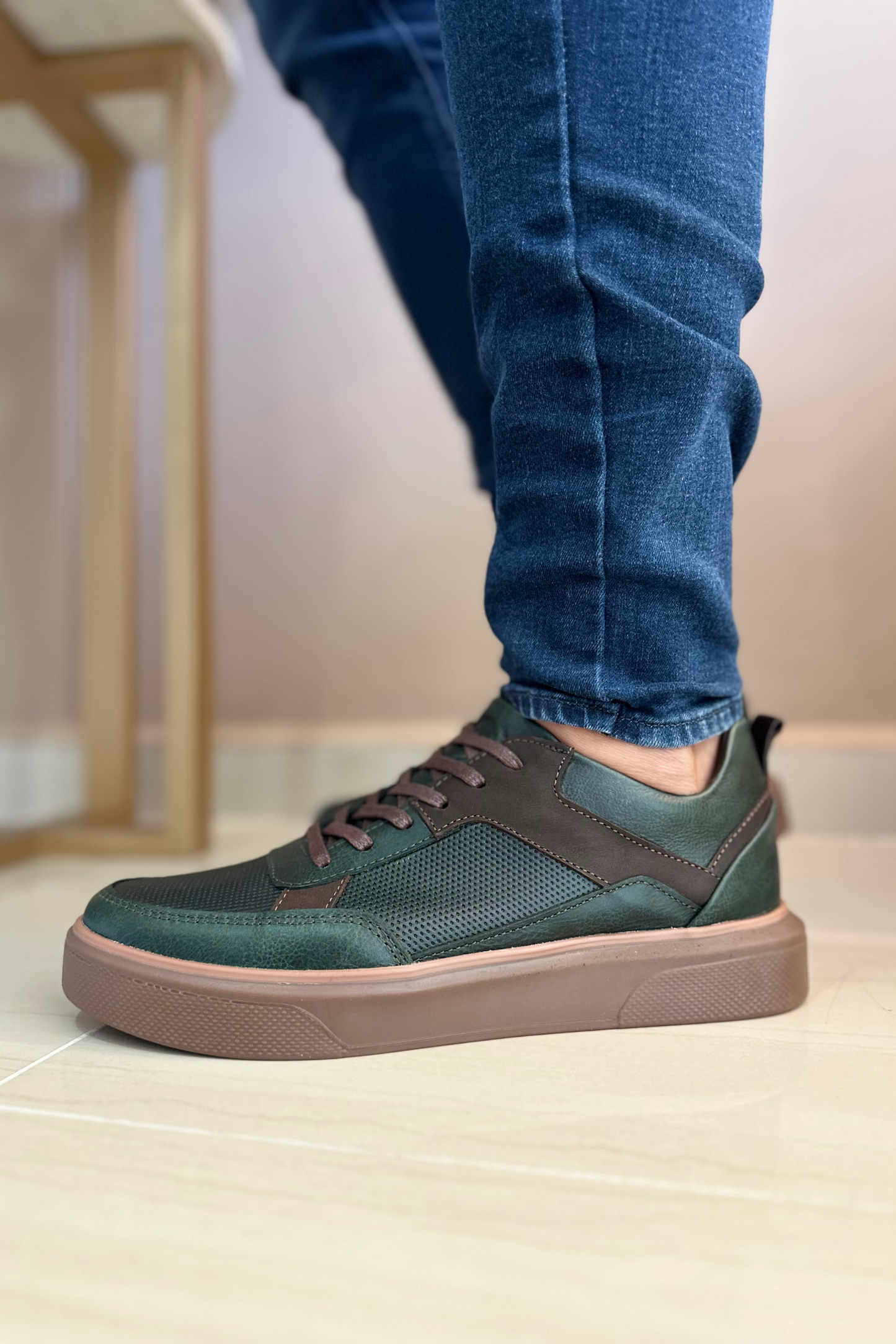 SNEAKER ÁLABA - EN CUERO - PARA HOMBRE REF: 3218
