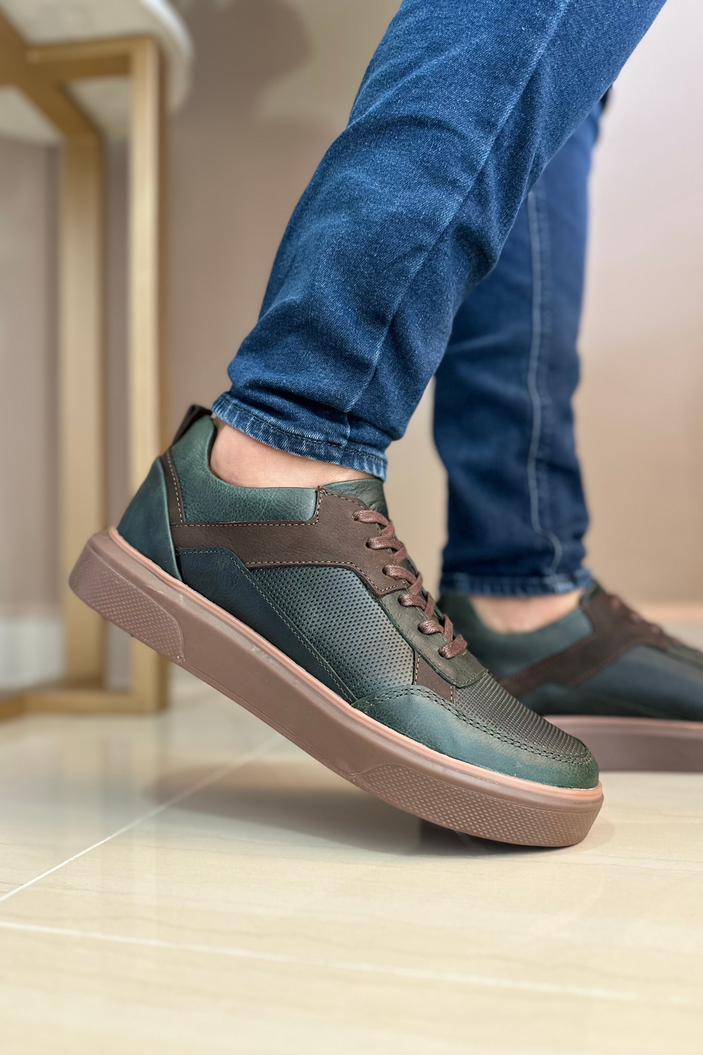 SNEAKER ÁLABA - EN CUERO - PARA HOMBRE REF: 3218