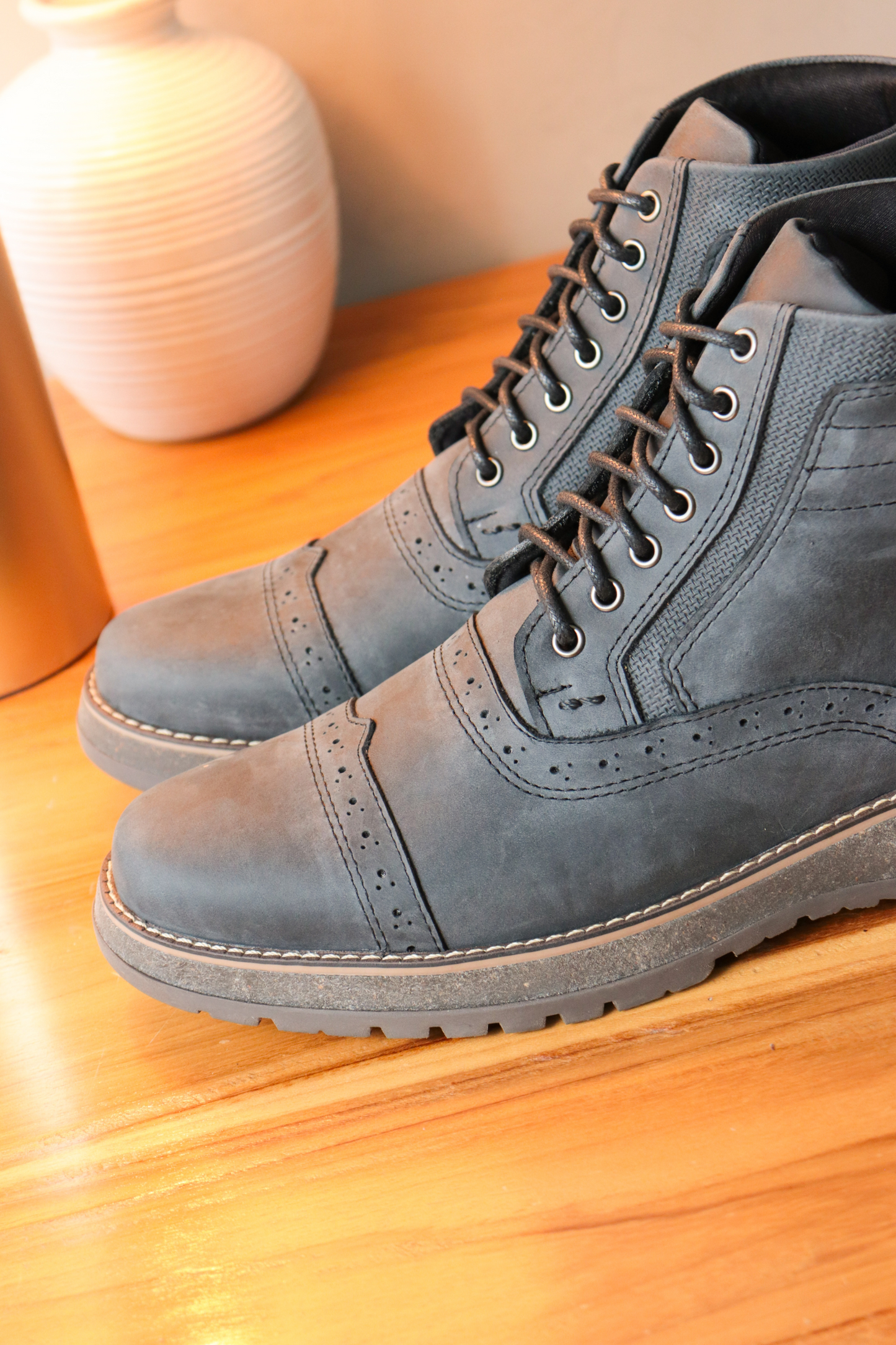 BOTAS FRACTAL - EN CUERO - PARA HOMBRE - REF: TUNJA