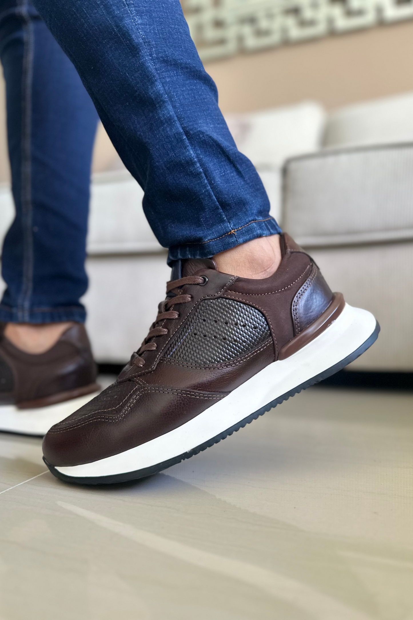 SNEAKERS BELLAGIO - PARA HOMBRE - EN CUERO - REF: