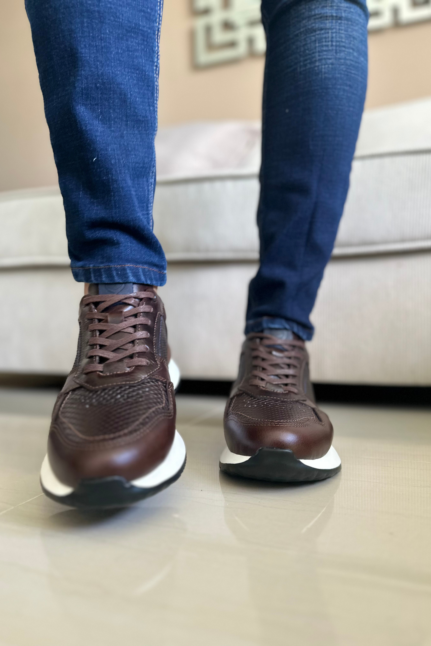 SNEAKERS BELLAGIO - PARA HOMBRE - EN CUERO - REF: