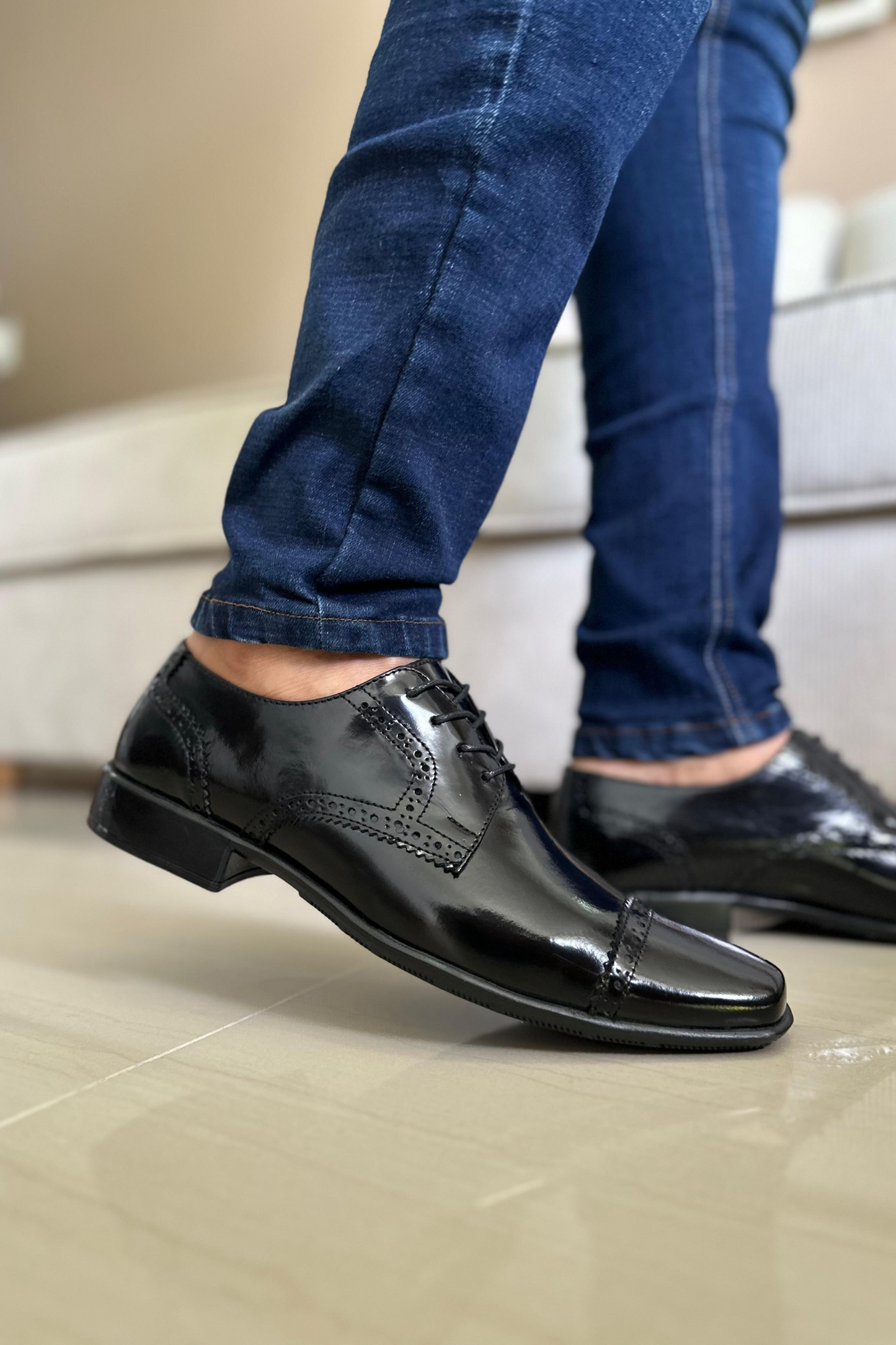 ELEGANTES ASAN - EN CUERO  - PARA HOMBRE