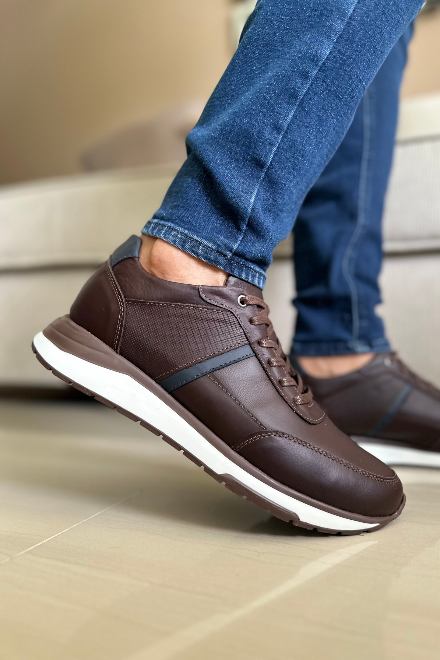 SNEAKER HAWK - EN CUERO - PARA HOMBRE