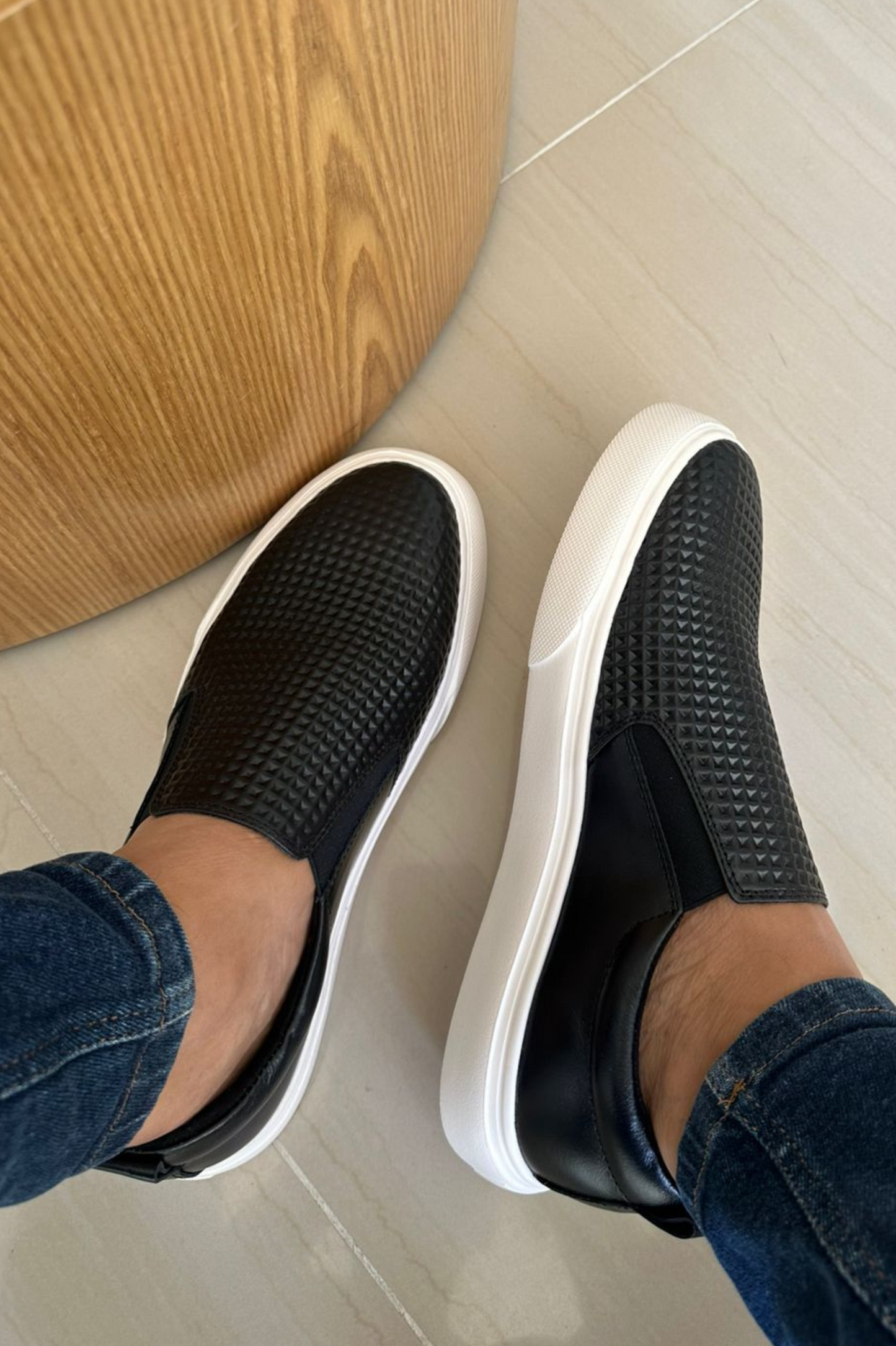 SNEAKER TEKNO - EN CUERO - PARA HOMBRE - REF: 604