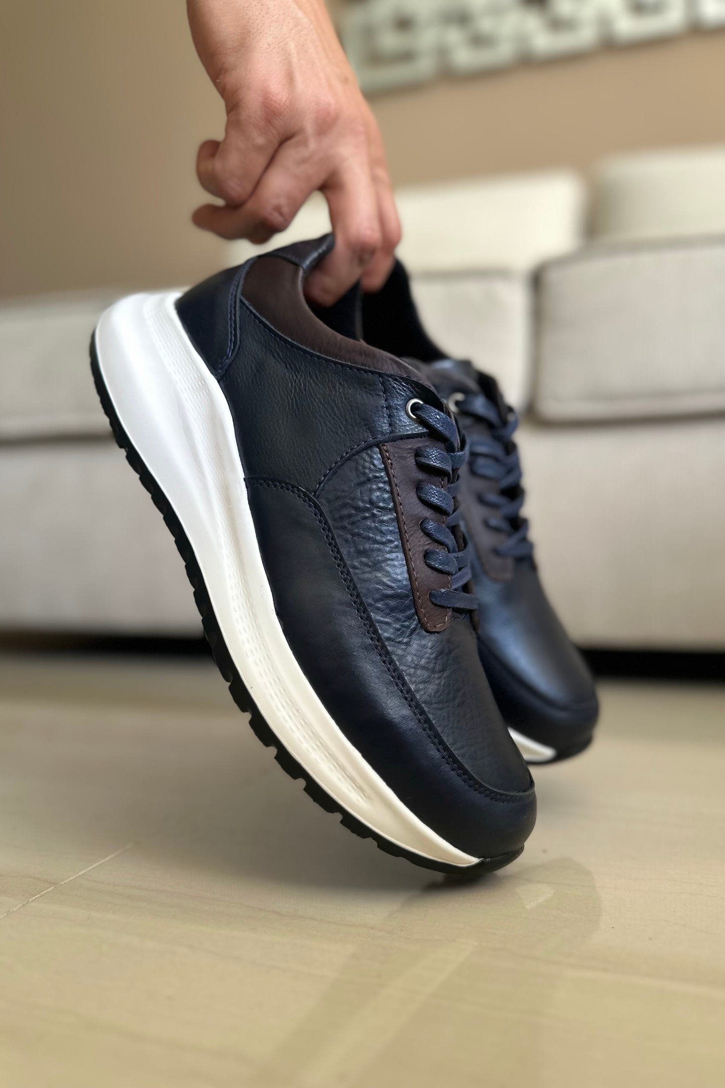 SNEAKERS FARLOM - PARA HOMBRE - EN CUERO