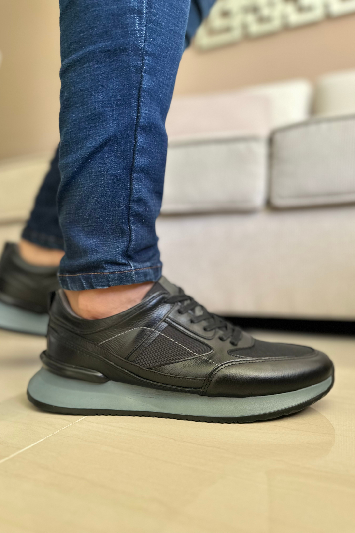 SNEAKER ARTETÁ -  EN CUERO - PARA HOMBRE