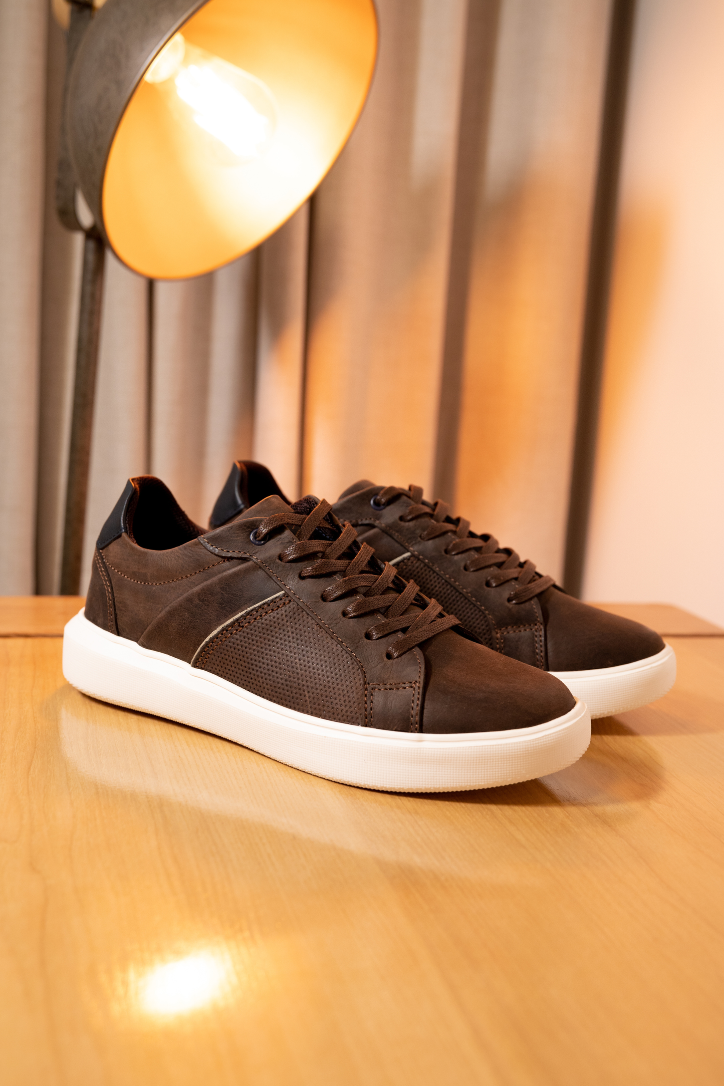 SNEAKER TOREC - EN CUERO - PARA HOMBRE - REF: SPN 3220