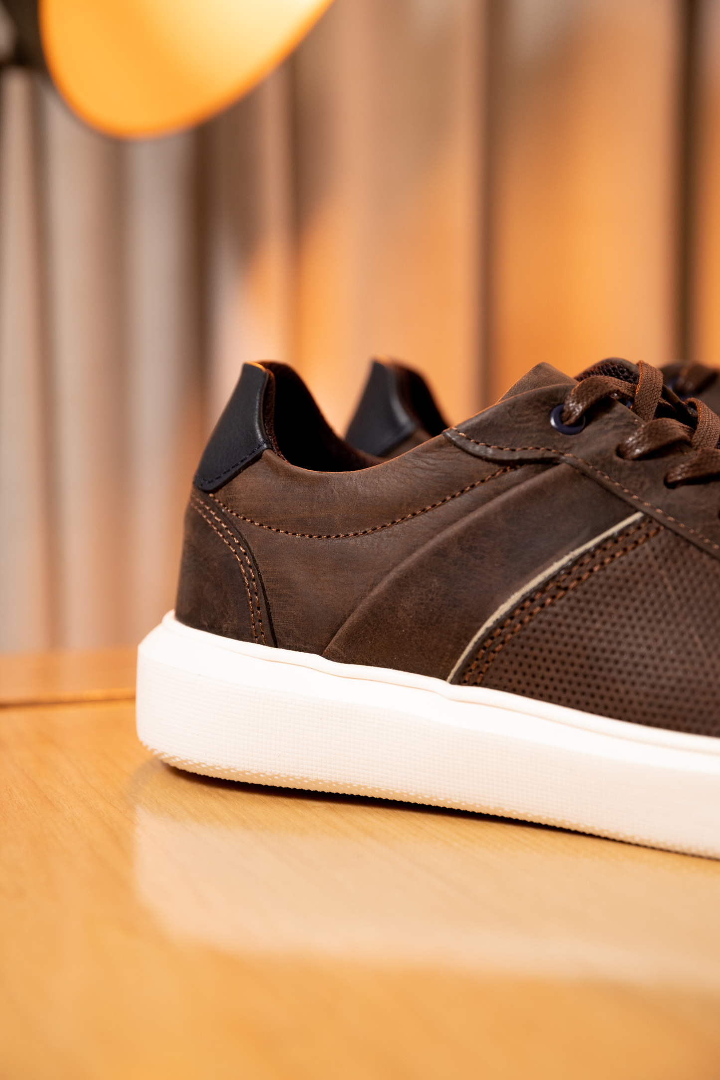 SNEAKER TOREC - EN CUERO - PARA HOMBRE - REF: SPN 3220