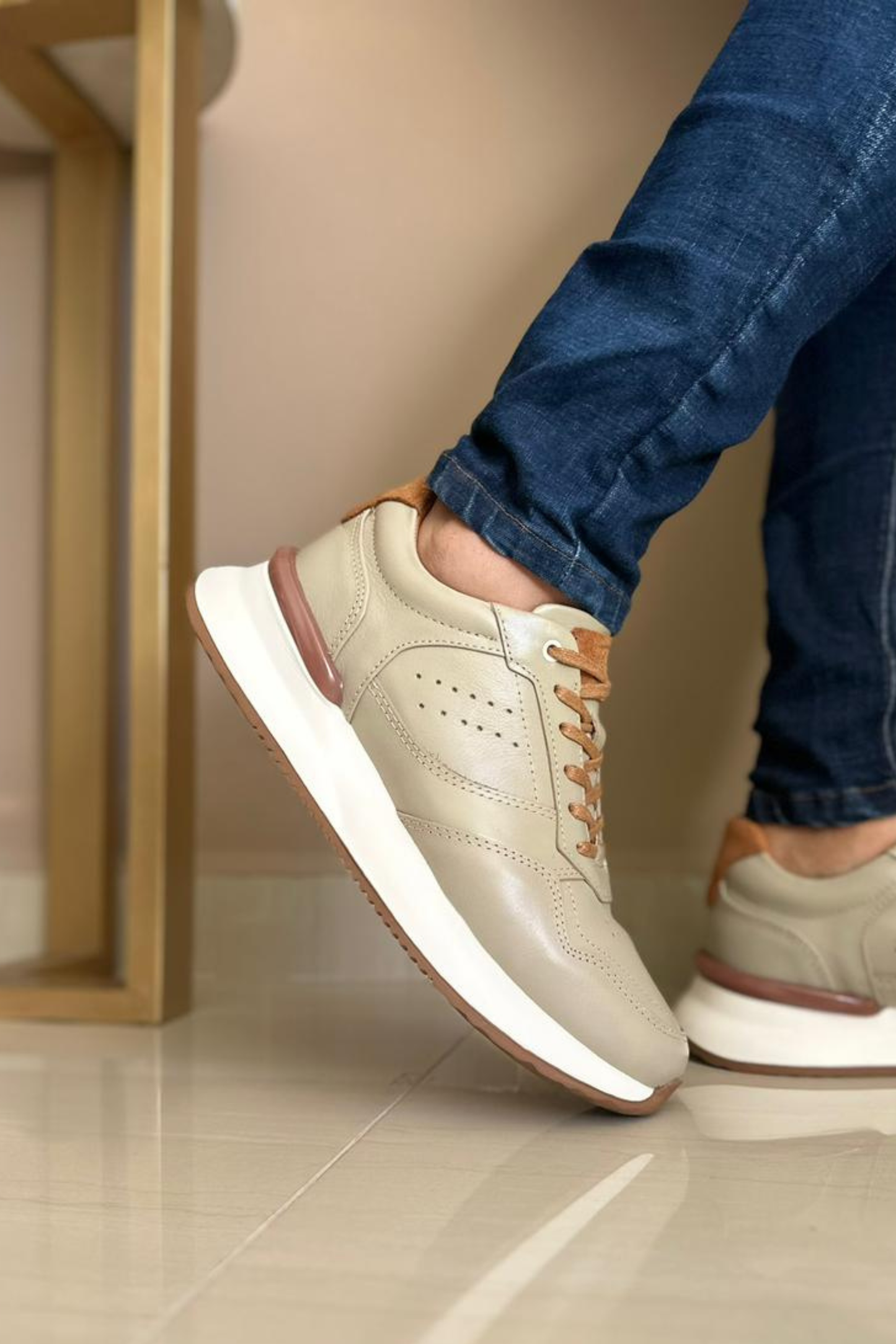 SNEAKER NIKO - EN CUERO - PARA HOMBRE - REF: ANT D12