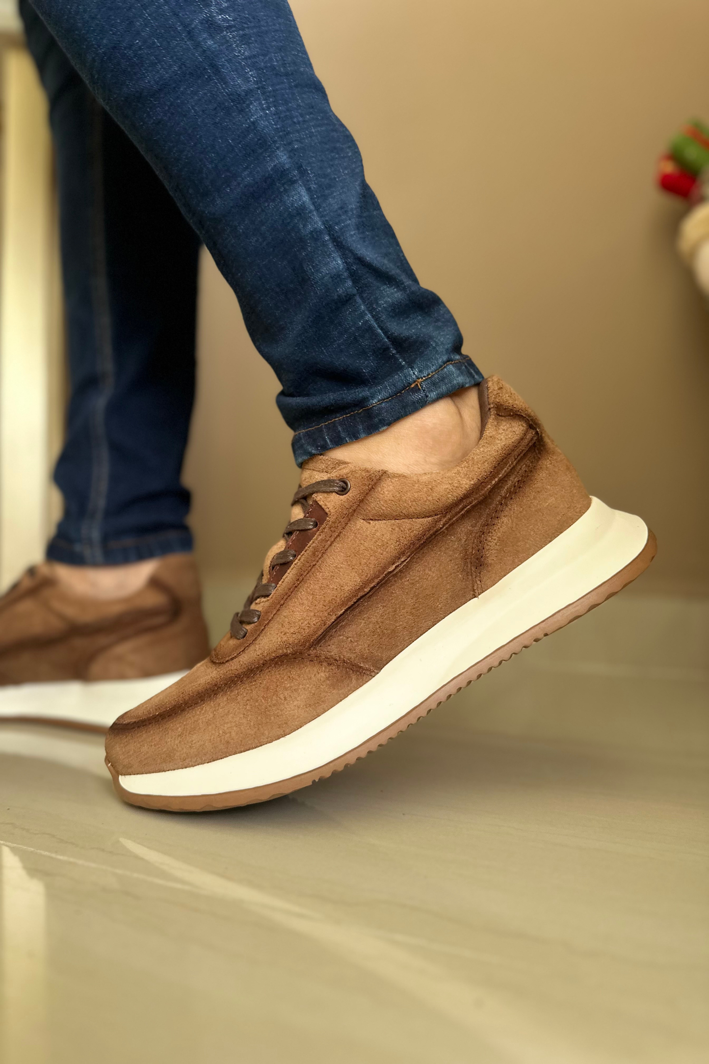SNEAKER RAT - EN CUERO - PARA HOMBRE - REF: D13