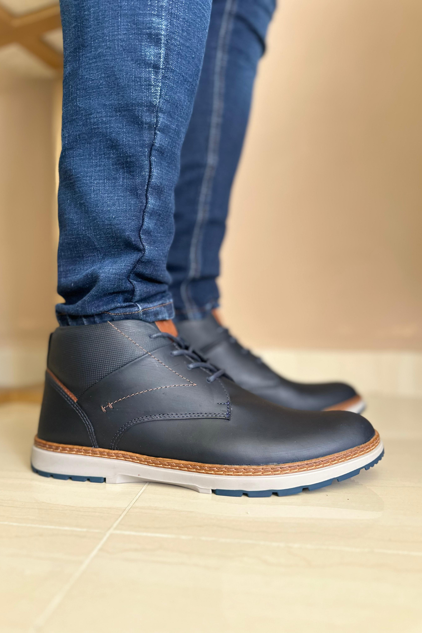 BOTAS CAM - EN CUERO - PARA HOMBRE - REF: 6400