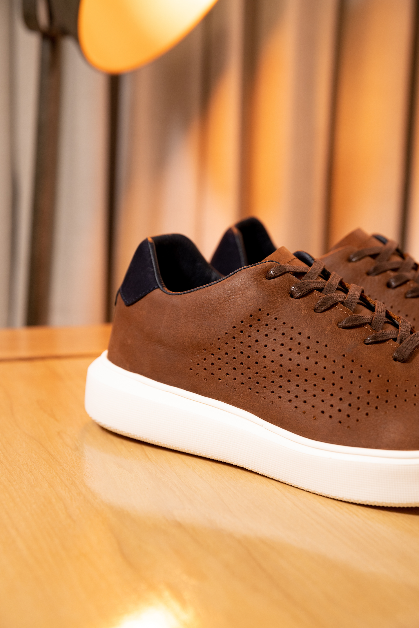 SNEAKER HOLT - EN CUERO - PARA HOMBRE - REF: SPN 3202