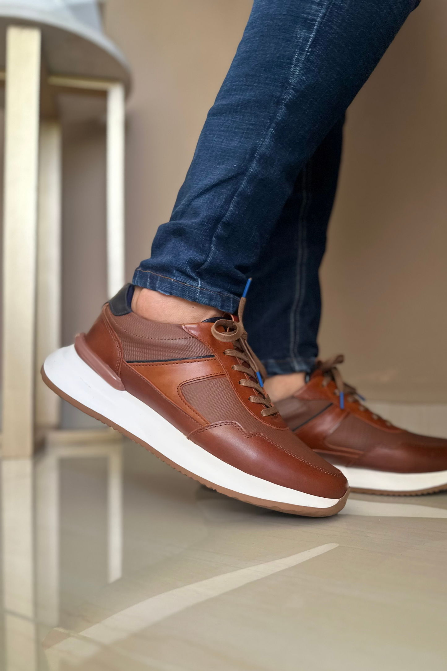 SNEAKER NAY - EN CUERO - PARA HOMBRE - REF: ADO 6488