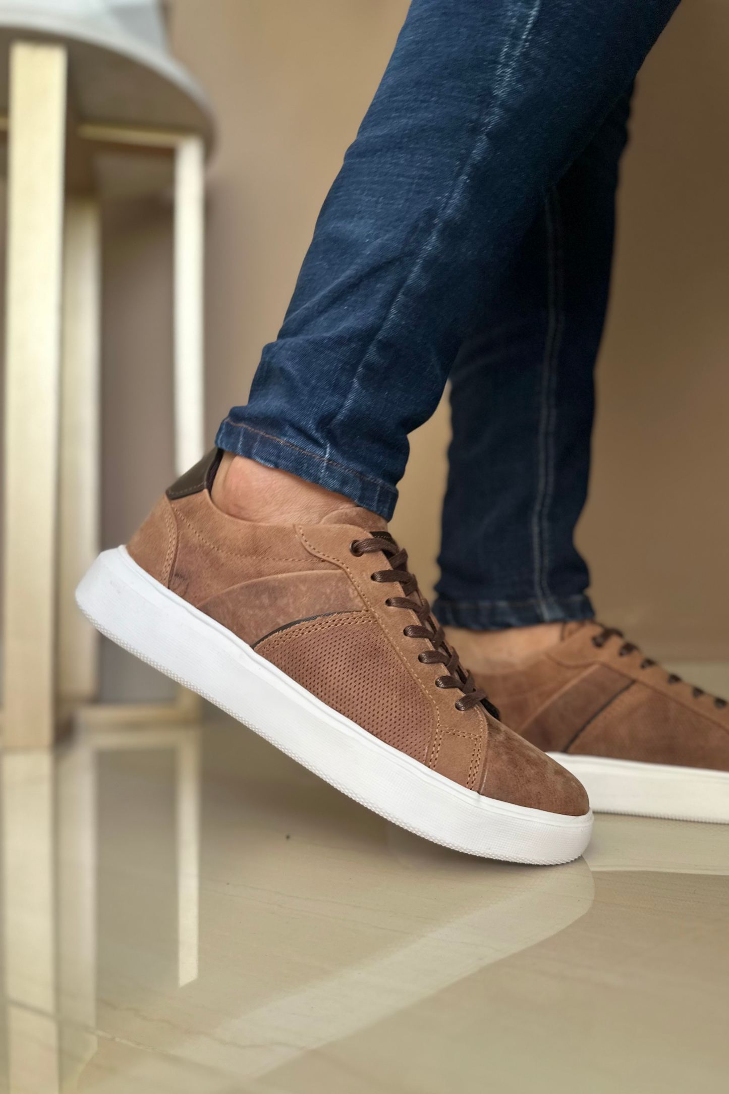 SNEAKER OLISE - EN CUERO - PARA HOMBRE - REF: 3220