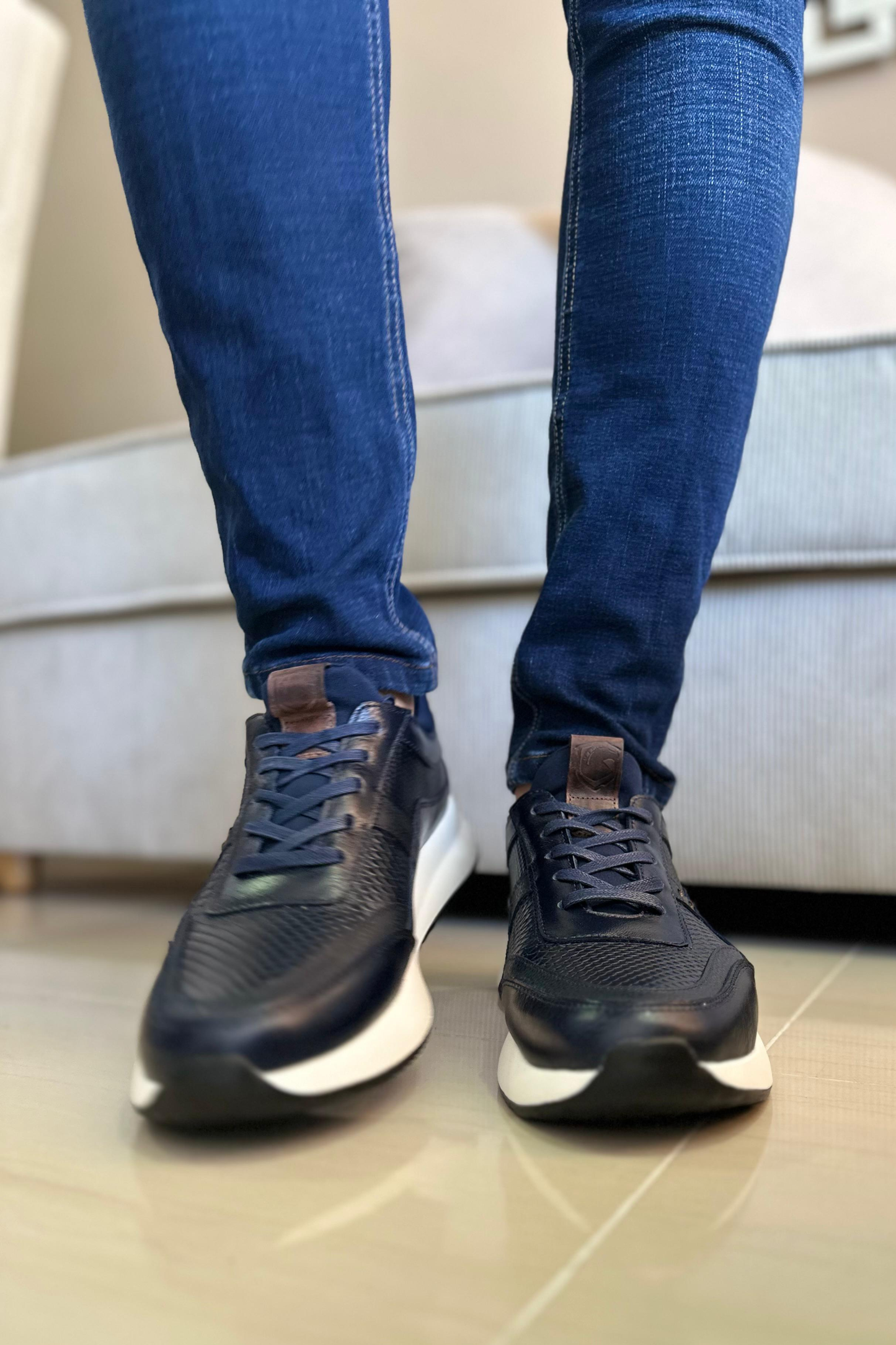 SNEAKER DINAMITE - EN CUERO - PARA HOMBRE - REF: 3217
