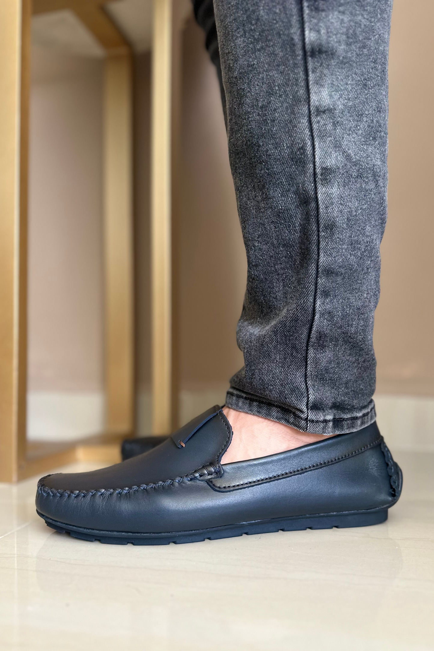 MOCASINES KRAP - EN CUERO - PARA HOMBRE - REF: 101