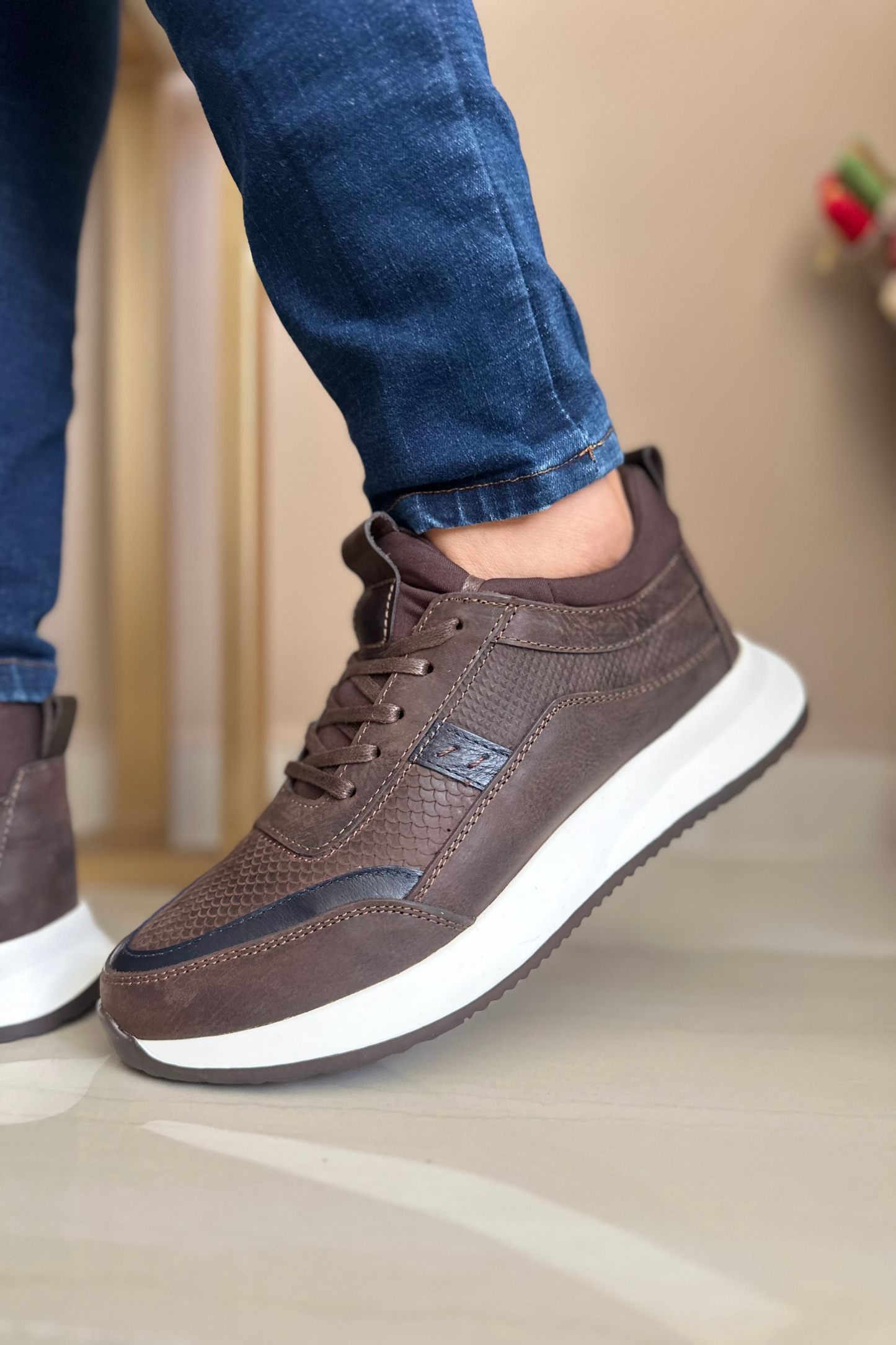 SNEAKER DINAMITE - EN CUERO - PARA HOMBRE - REF: 3217