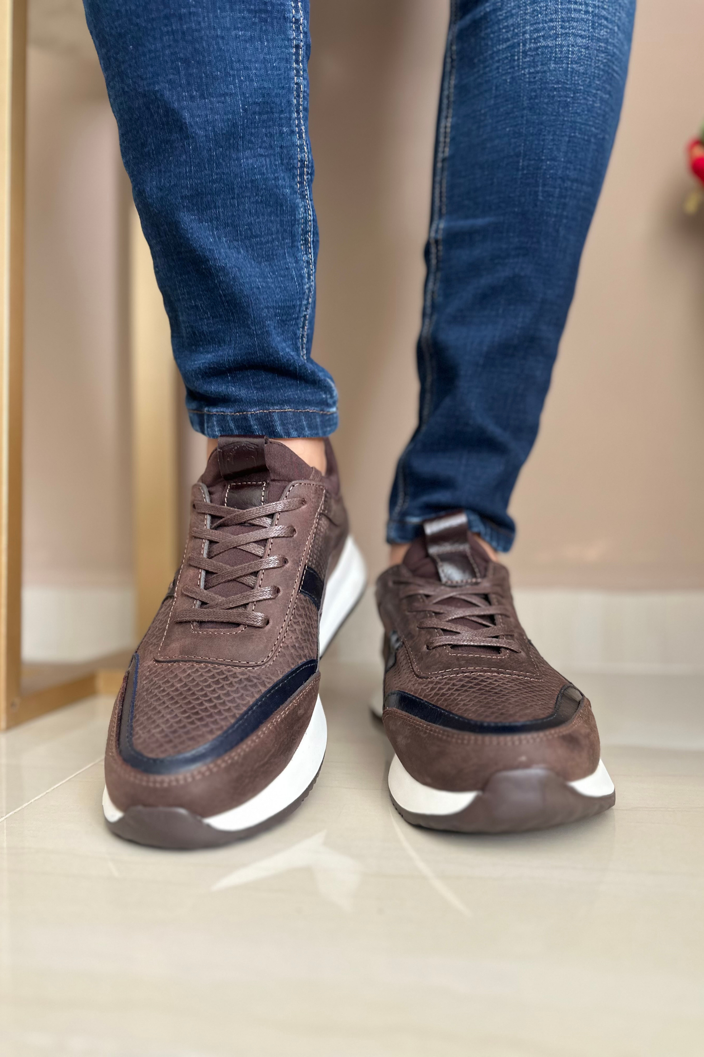 SNEAKER DINAMITE - EN CUERO - PARA HOMBRE - REF: 3217