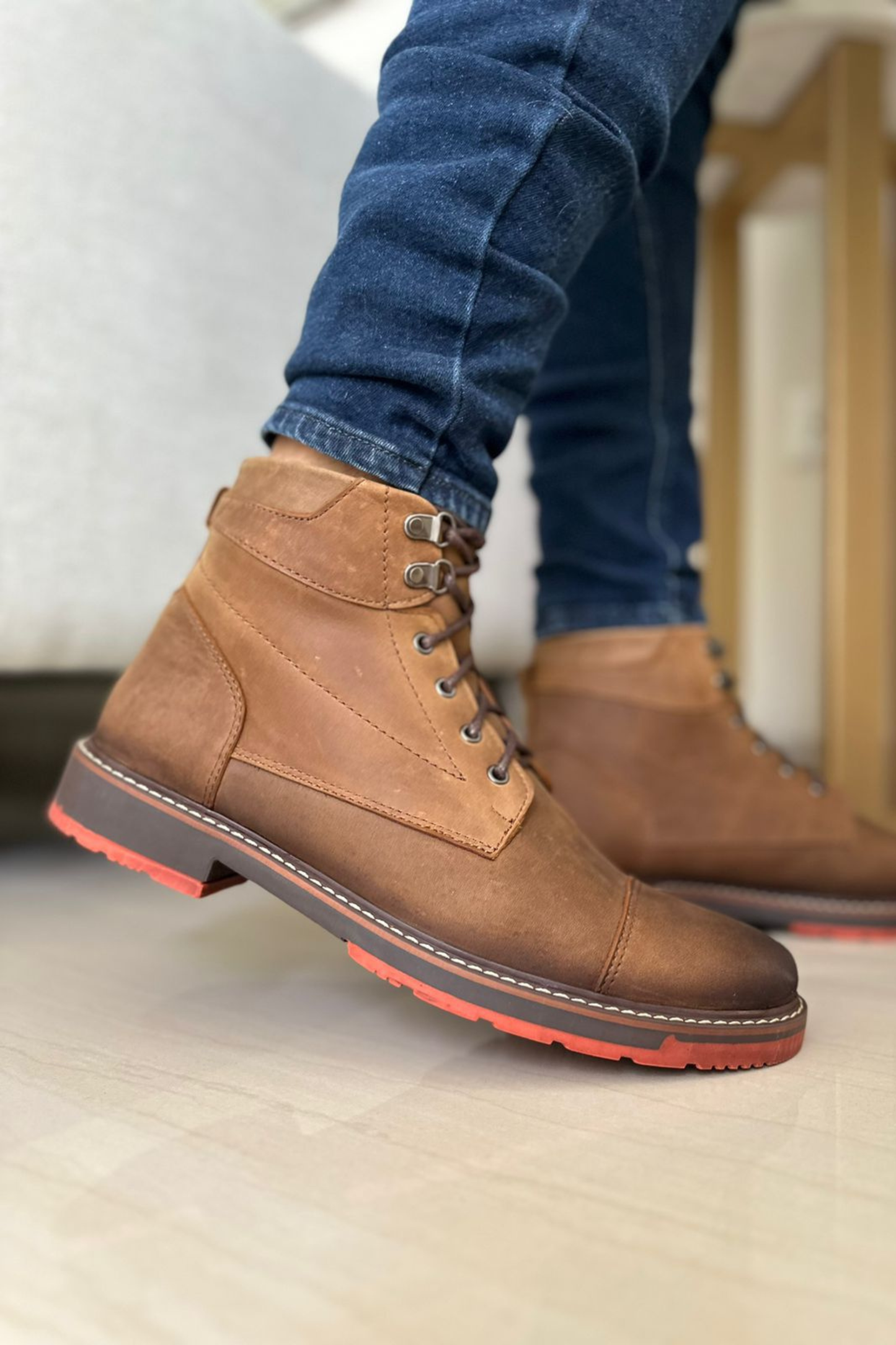 BOTAS CAQUESA - EN CUERO - PARA HOMBRE - REF: MANÍ