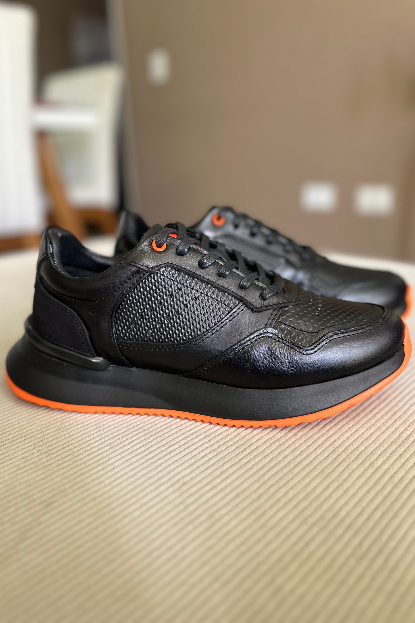 SNEAKER NIKO - EN CUERO - PARA HOMBRE - REF: ANT D12