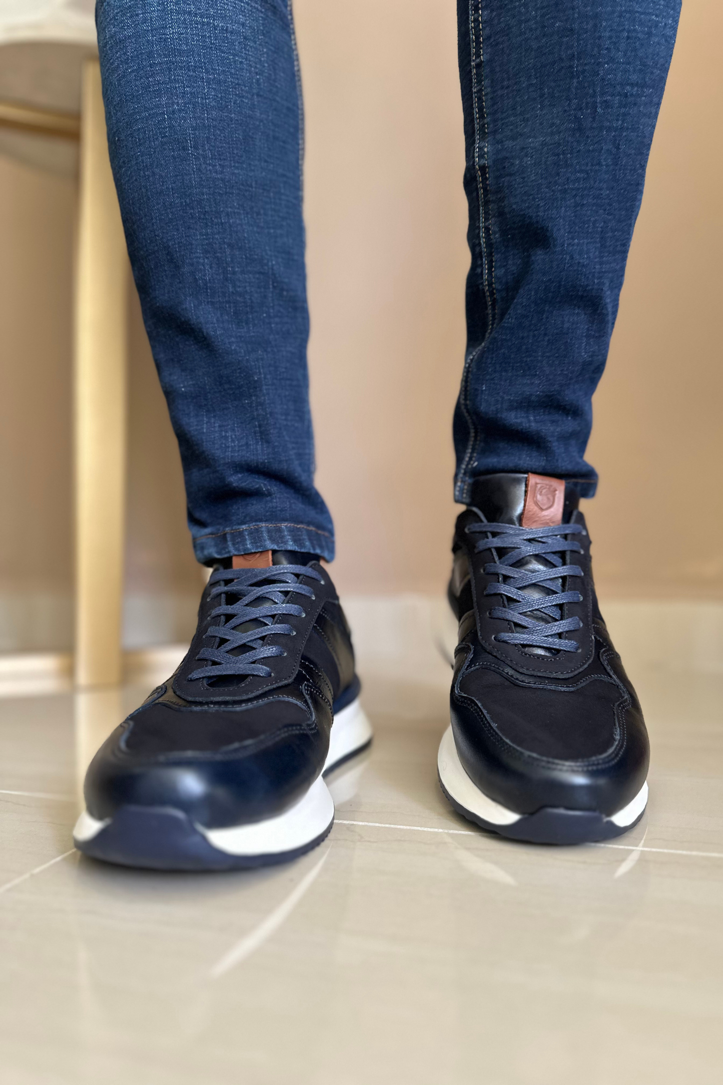 SNEAKER DJANGO - EN CUERO - PARA HOMBRE REF: 934