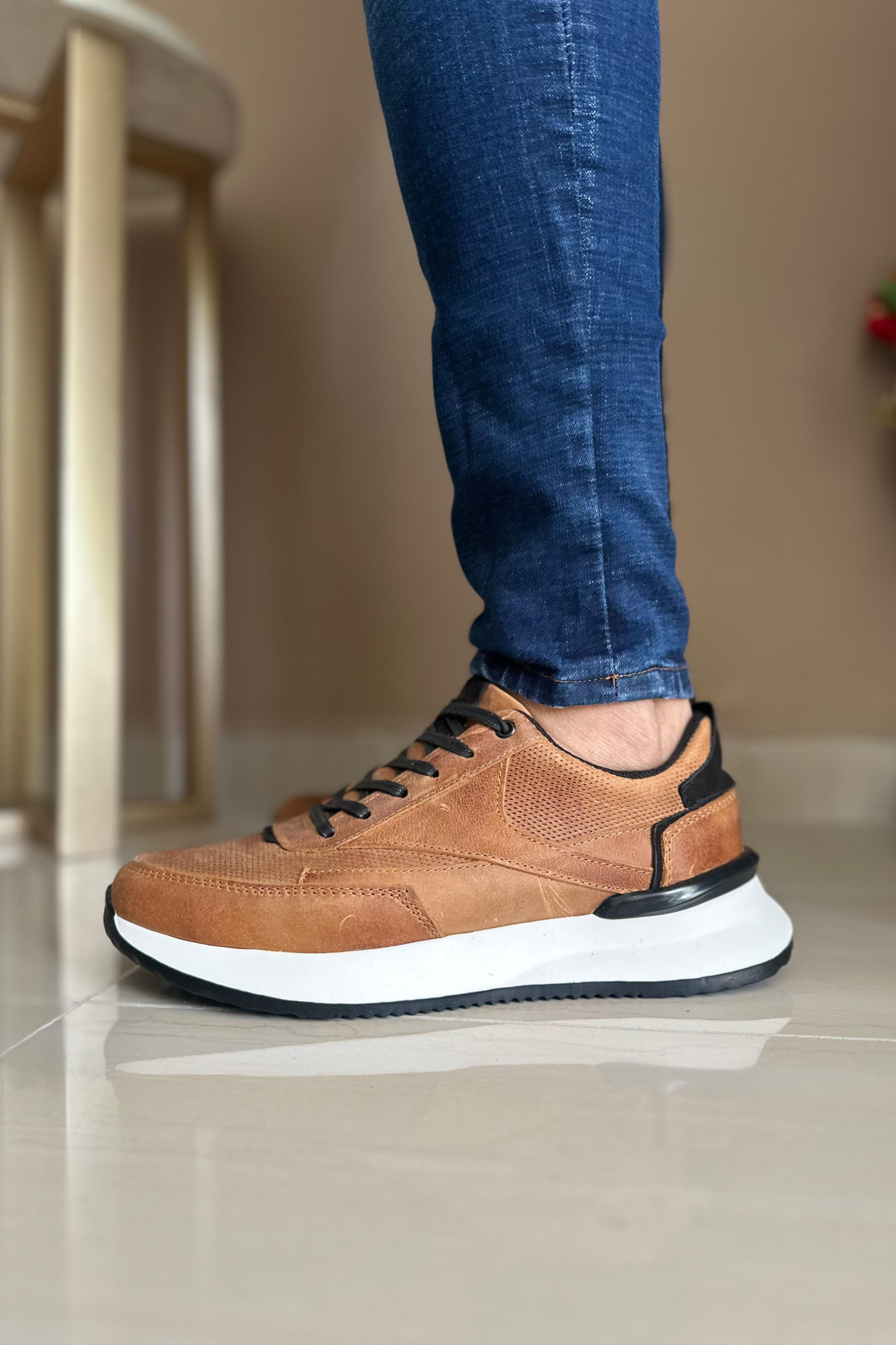 SNEAKER BERGEN - PARA HOMBRE - EN CUERO - REF: ESPECIAL3223