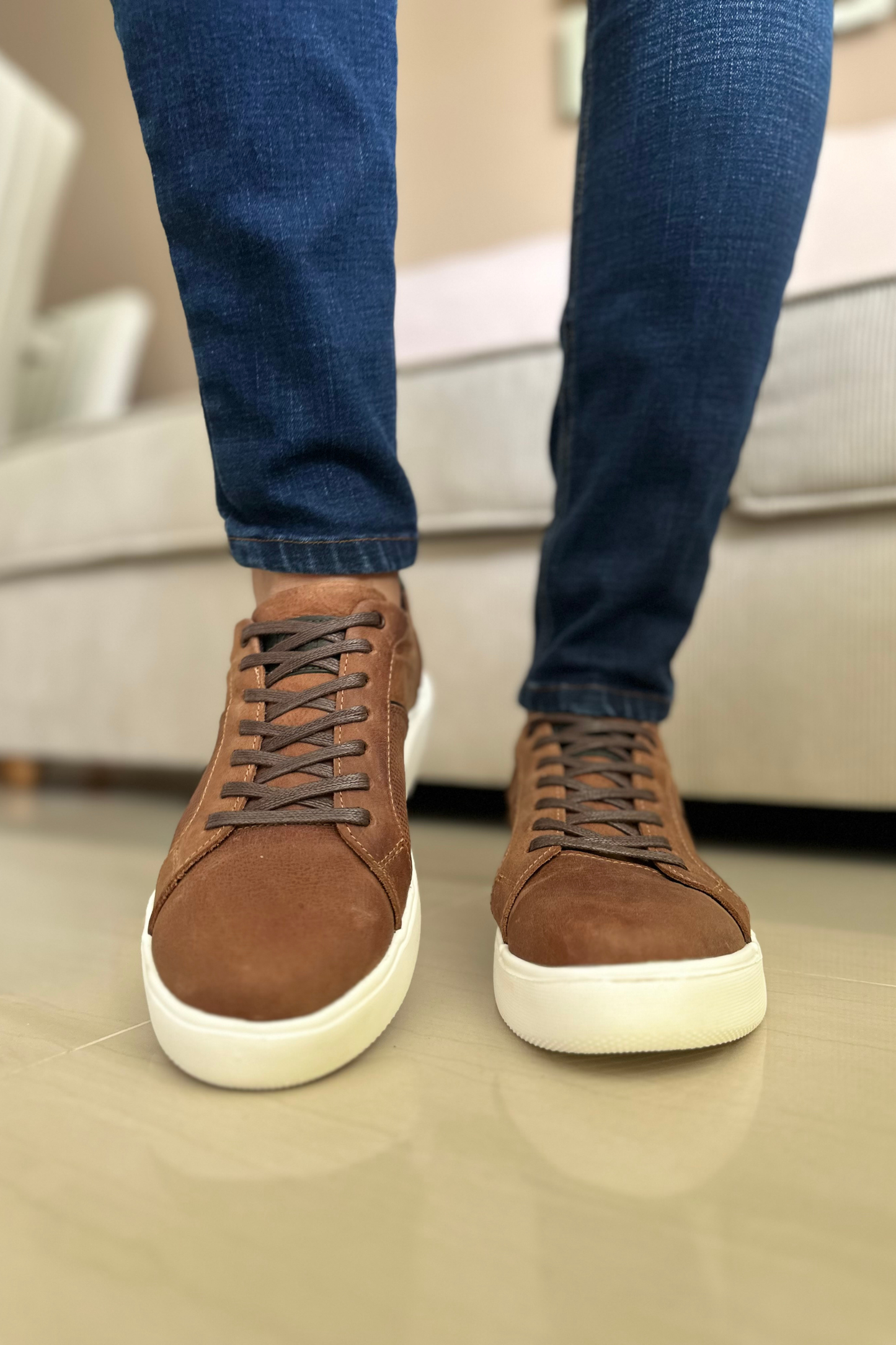 SNEAKER OLISE - EN CUERO - PARA HOMBRE - REF: 3220