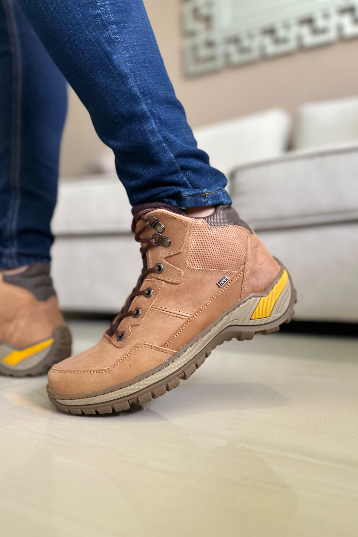 BOTA NESUKI - EN CUERO - PARA HOMBRE 3280