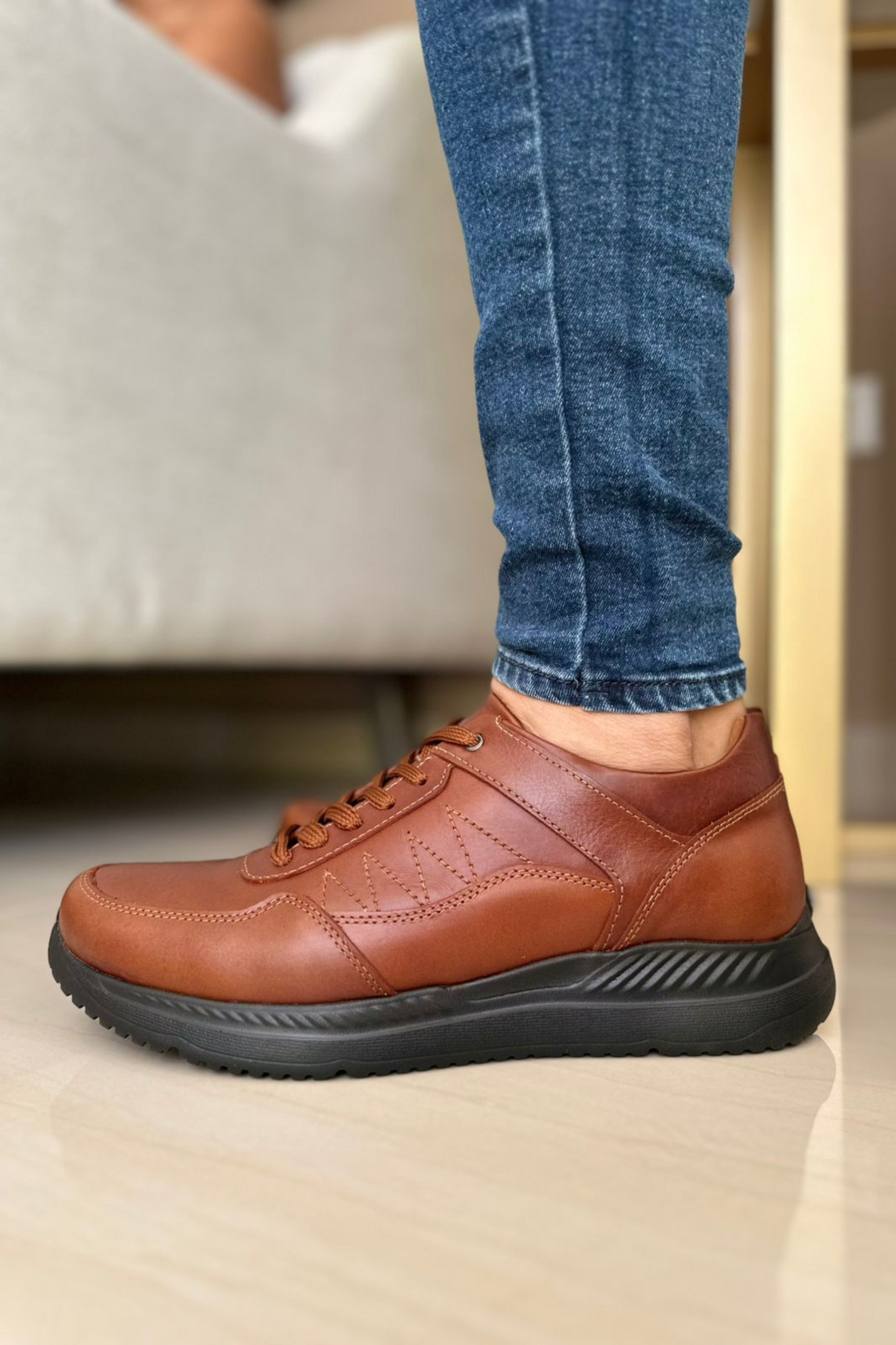 ZAPATO CLASSIC - EN CUERO - PARA HOMBRE