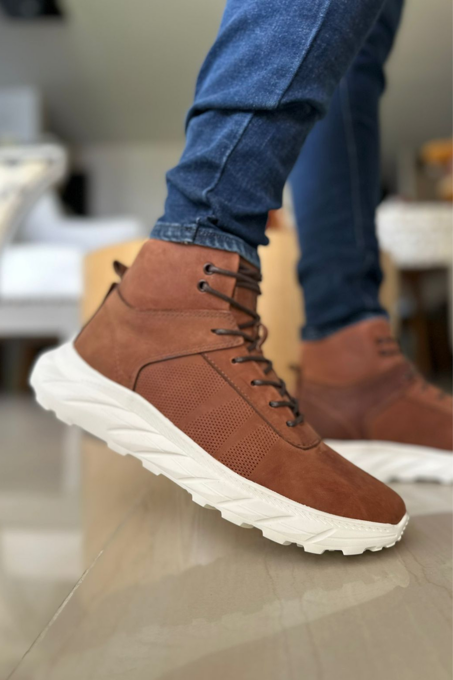 BOTA TWICE - EN CUERO - PARA HOMBRE