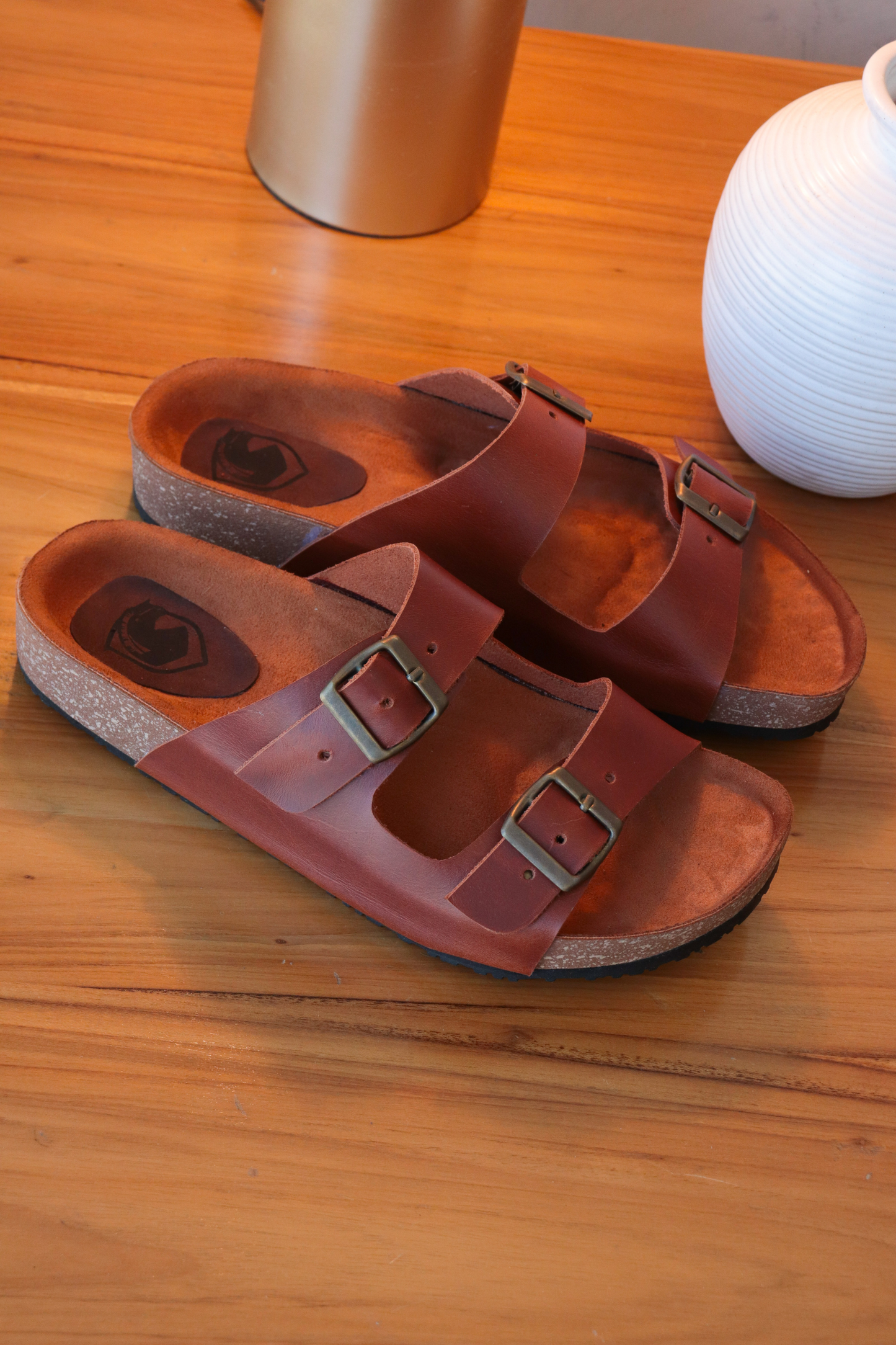 SANDALIA SPECTER - EN CUERO - PARA HOMBRE - REF: 55