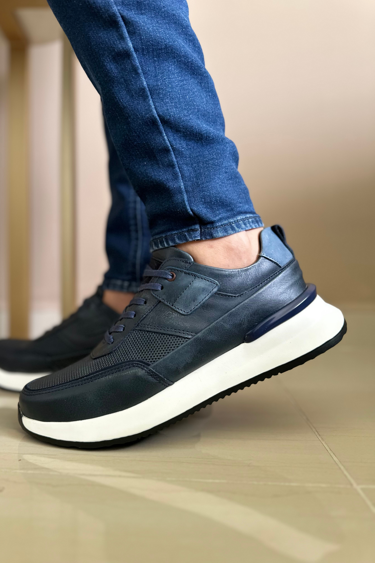 SNEAKERS FOLA - CUERO AZUL - PARA HOMBRE - REF: CR8