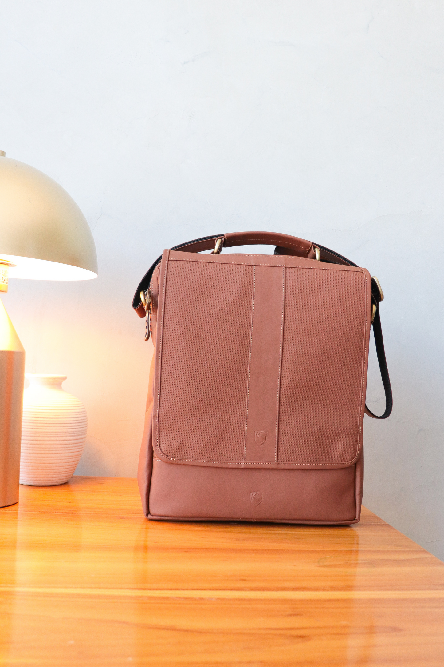 BOLSO MANSFIELD EN CUERO MIEL PARA HOMBRE
