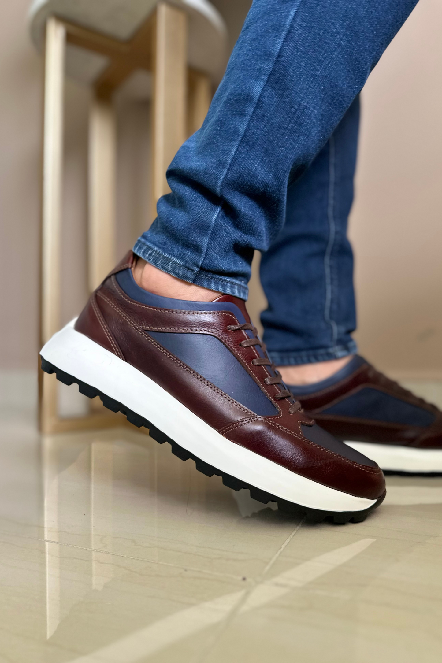 SNEAKER GARNET - EN CUERO - PARA HOMBRE - REF: SPIN 3090