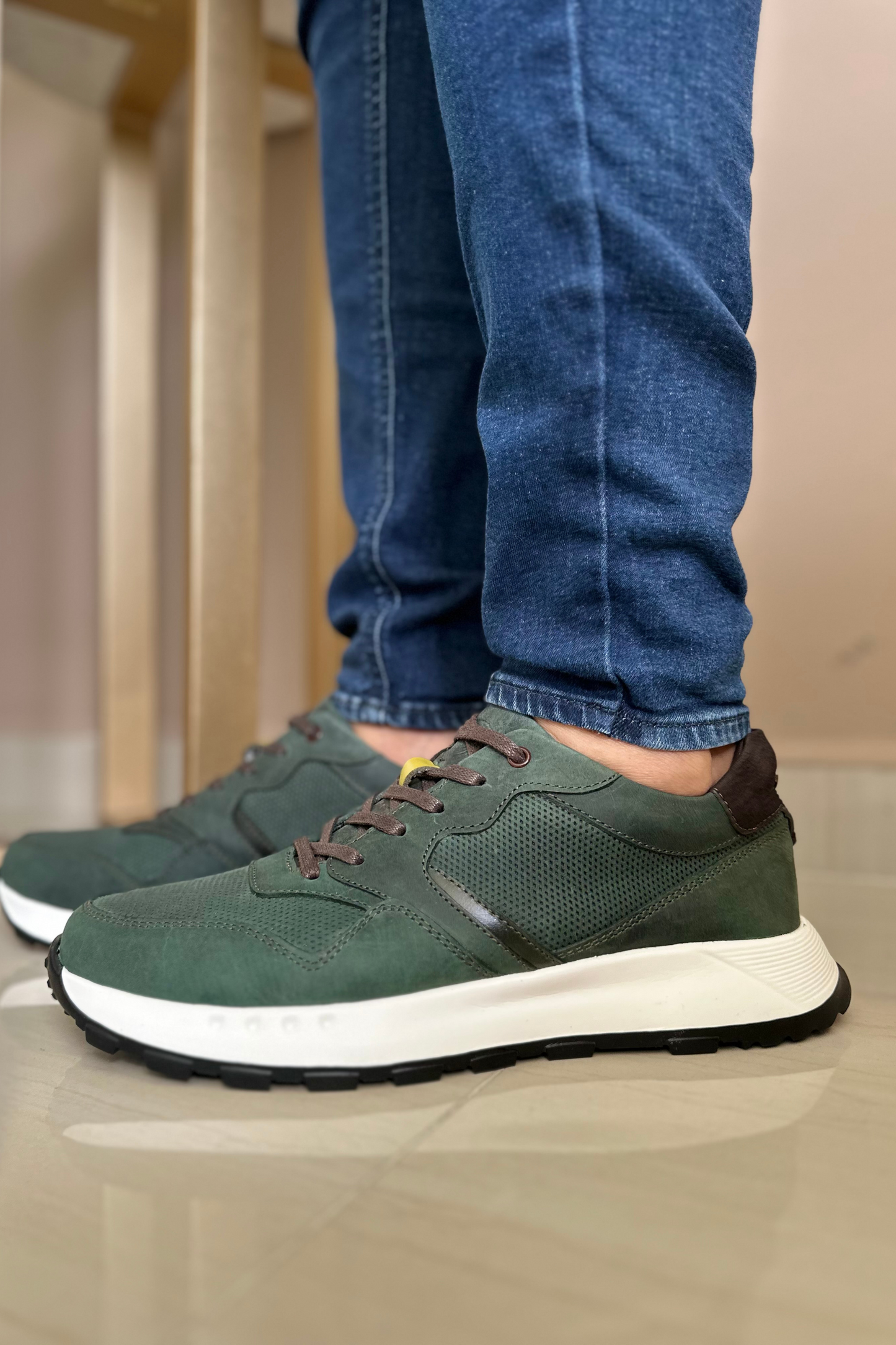 SNEAKER CLÁSTER - EN CUERO - PARA HOMBRE - REF: SPN 3211