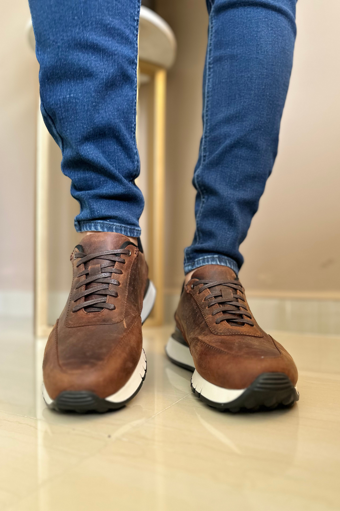 SNEAKER TOST - EN CUERO - PARA HOMBRE - REF: BUGALA