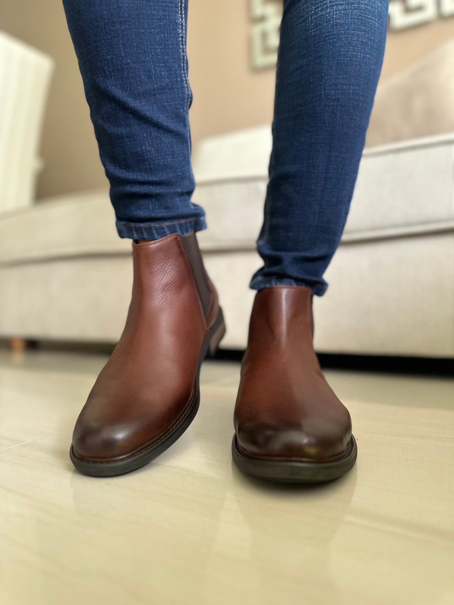 BOTA LOCK - EN CUERO - PARA HOMBRE REF :1900