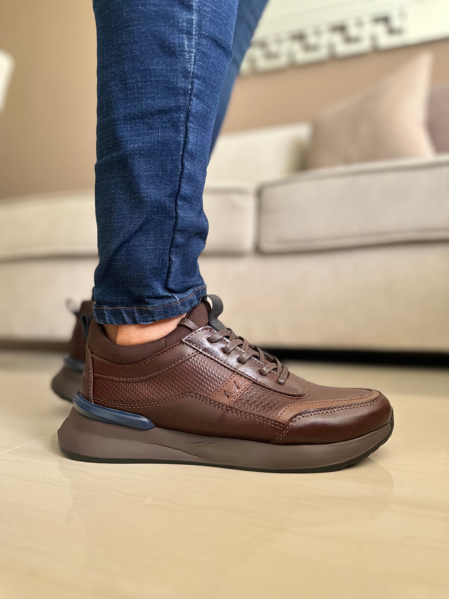 SNEAKER DINAMITE - EN CUERO - PARA HOMBRE - REF: 3217