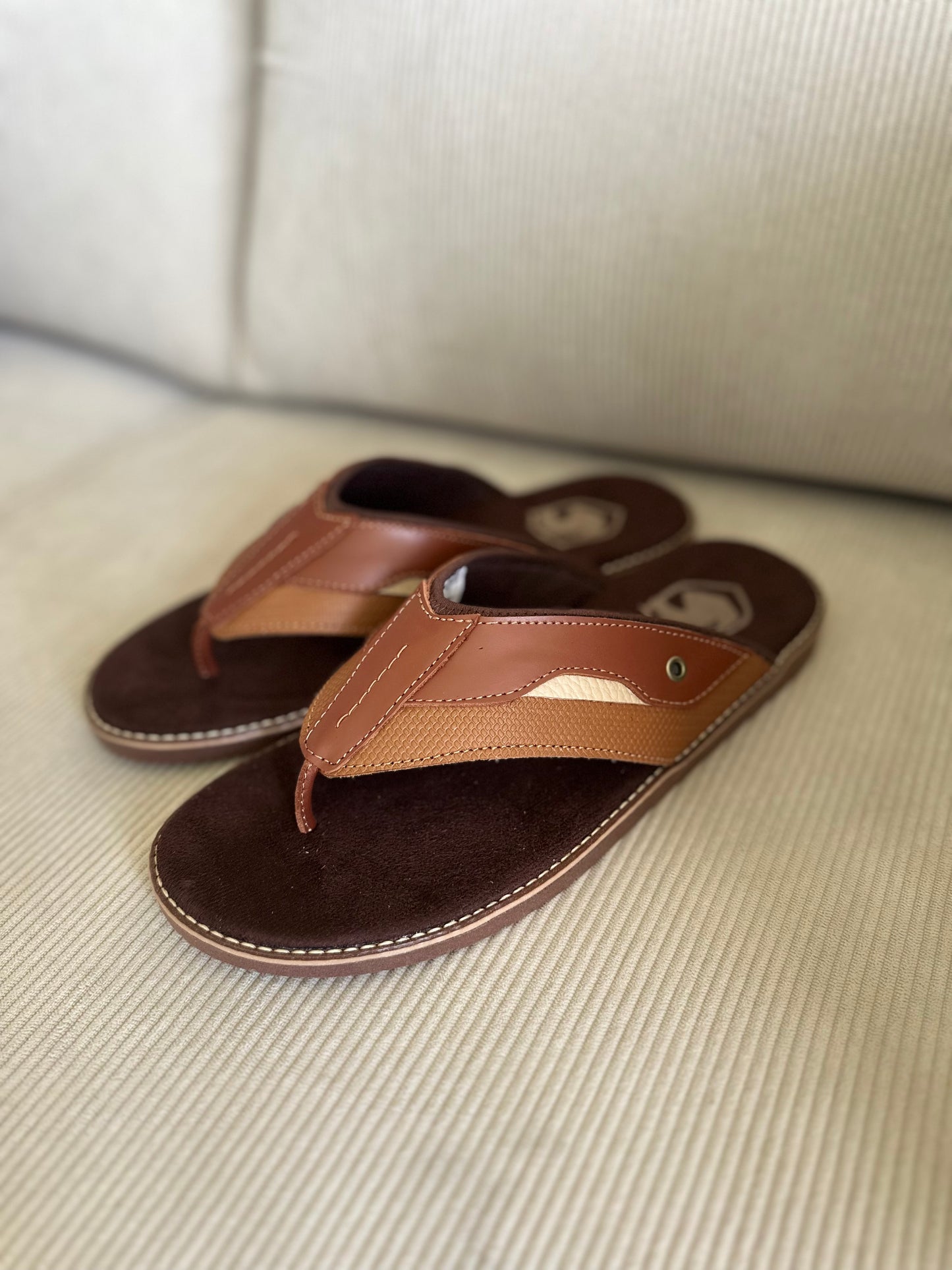 SANDALIAS EN CUERO REF:425
