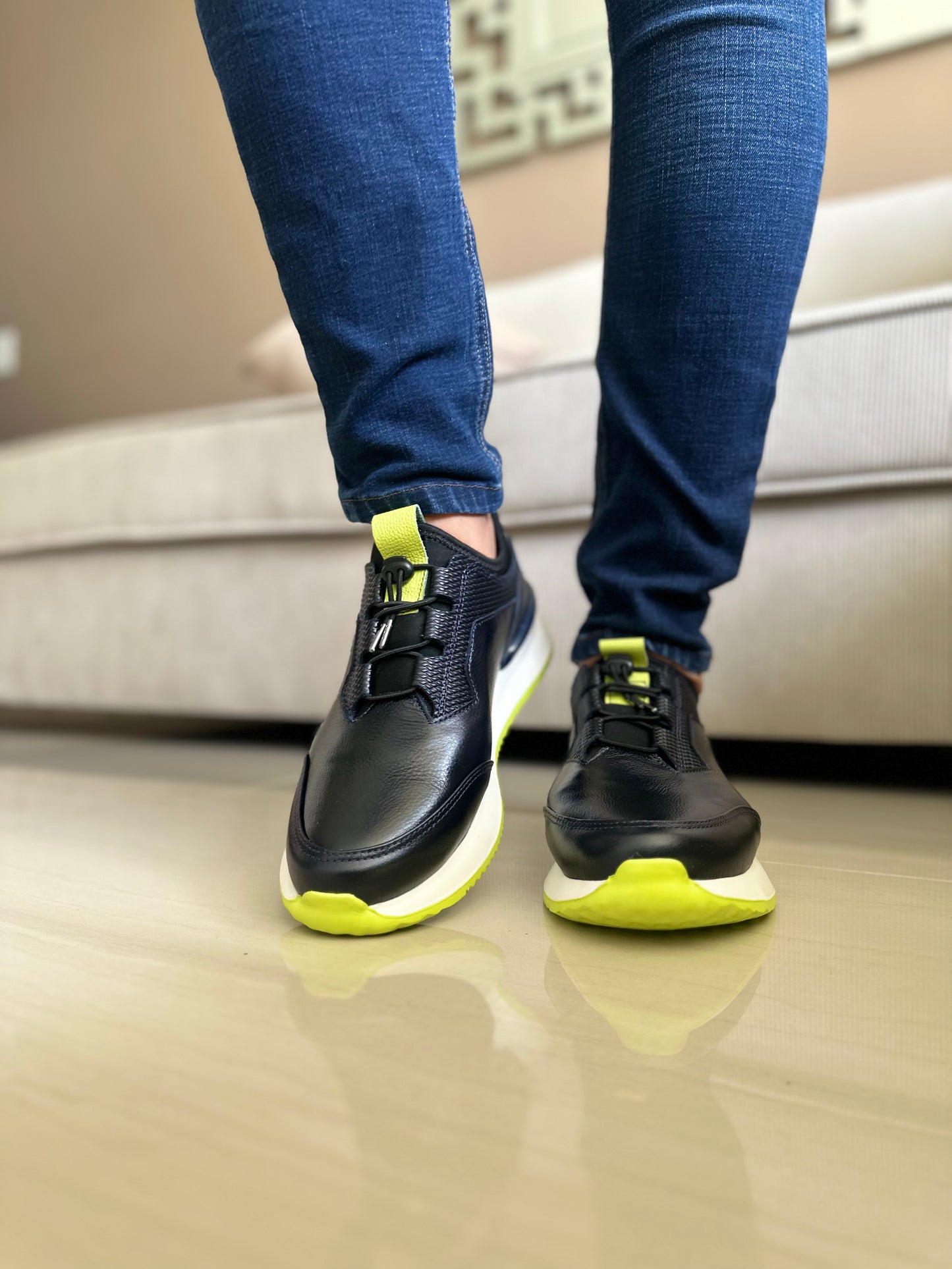 SNEAKERS YOUNG - PARA HOMBRE - EN CUERO 401