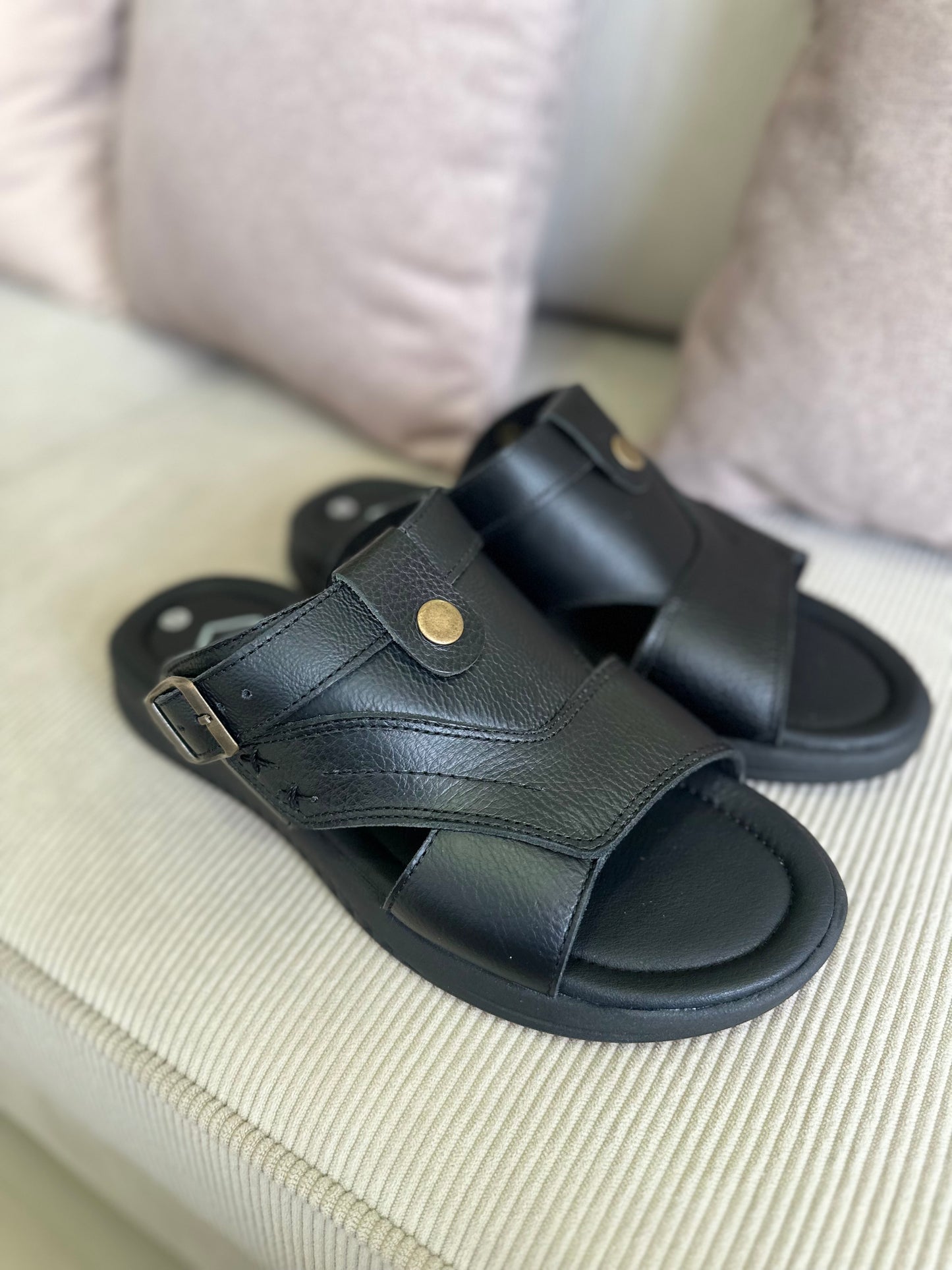 SANDALIAS CUERO-